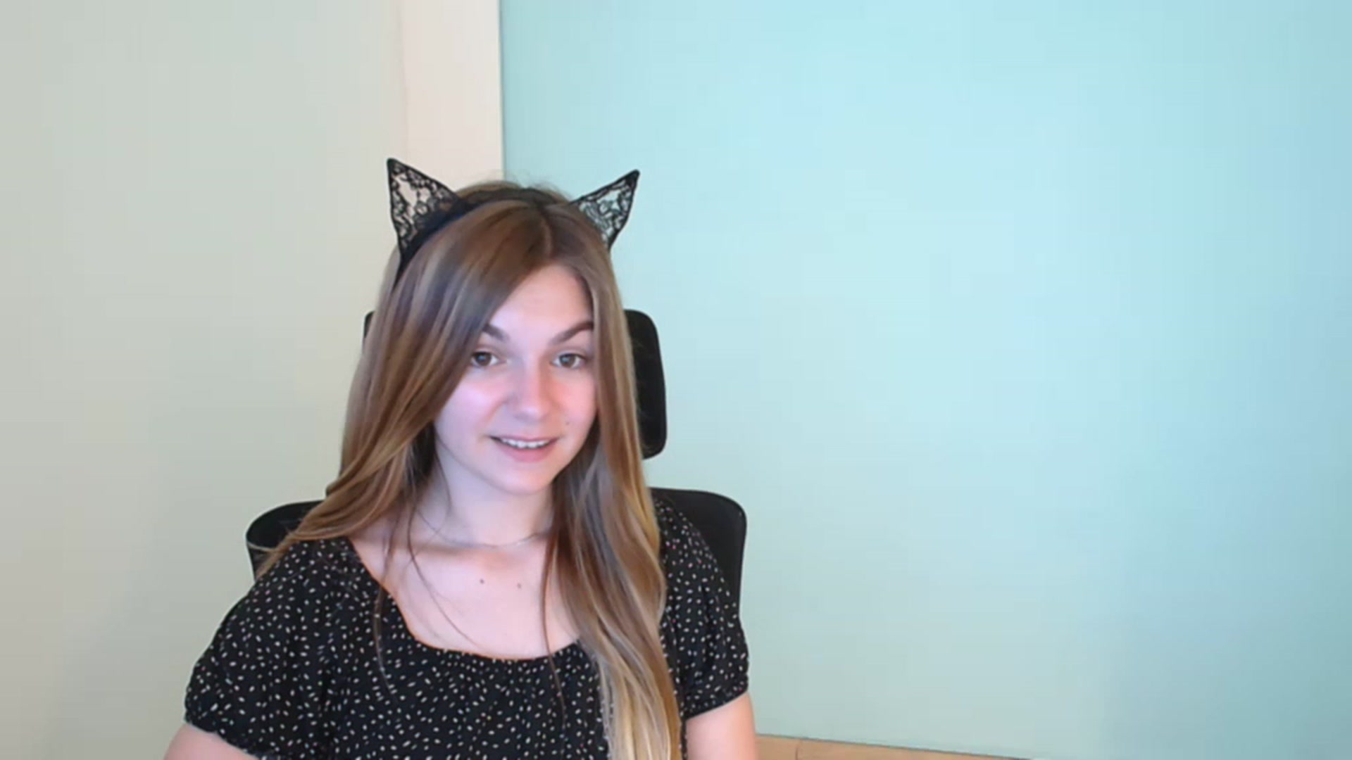 Gallery image thumbnail from Missi_More's myfreecams stream on, 07/27/2023, 10:14 image 20 of 20