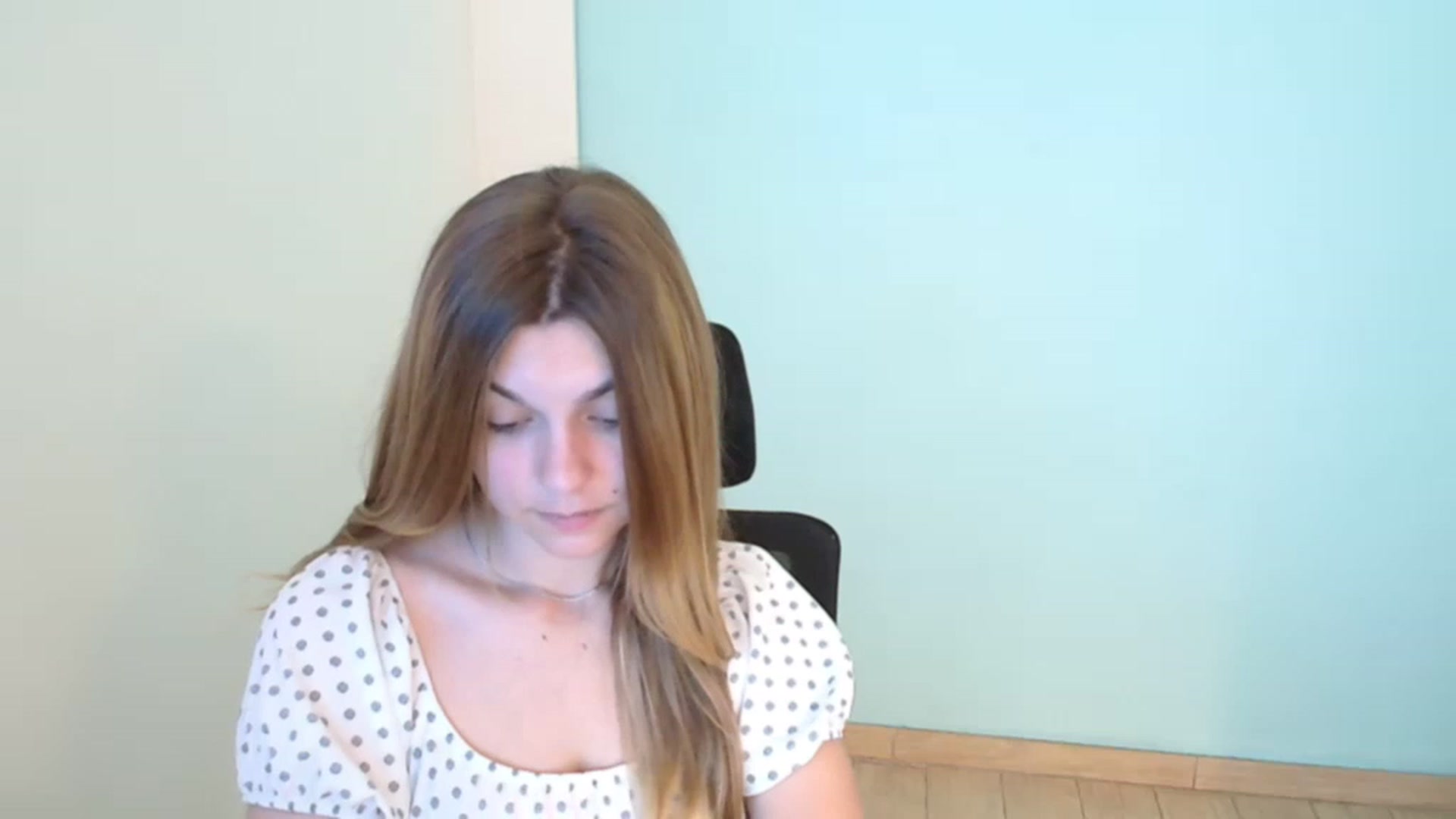 Gallery image thumbnail from Missi_More's myfreecams stream on, 07/28/2023, 07:42 image 15 of 20