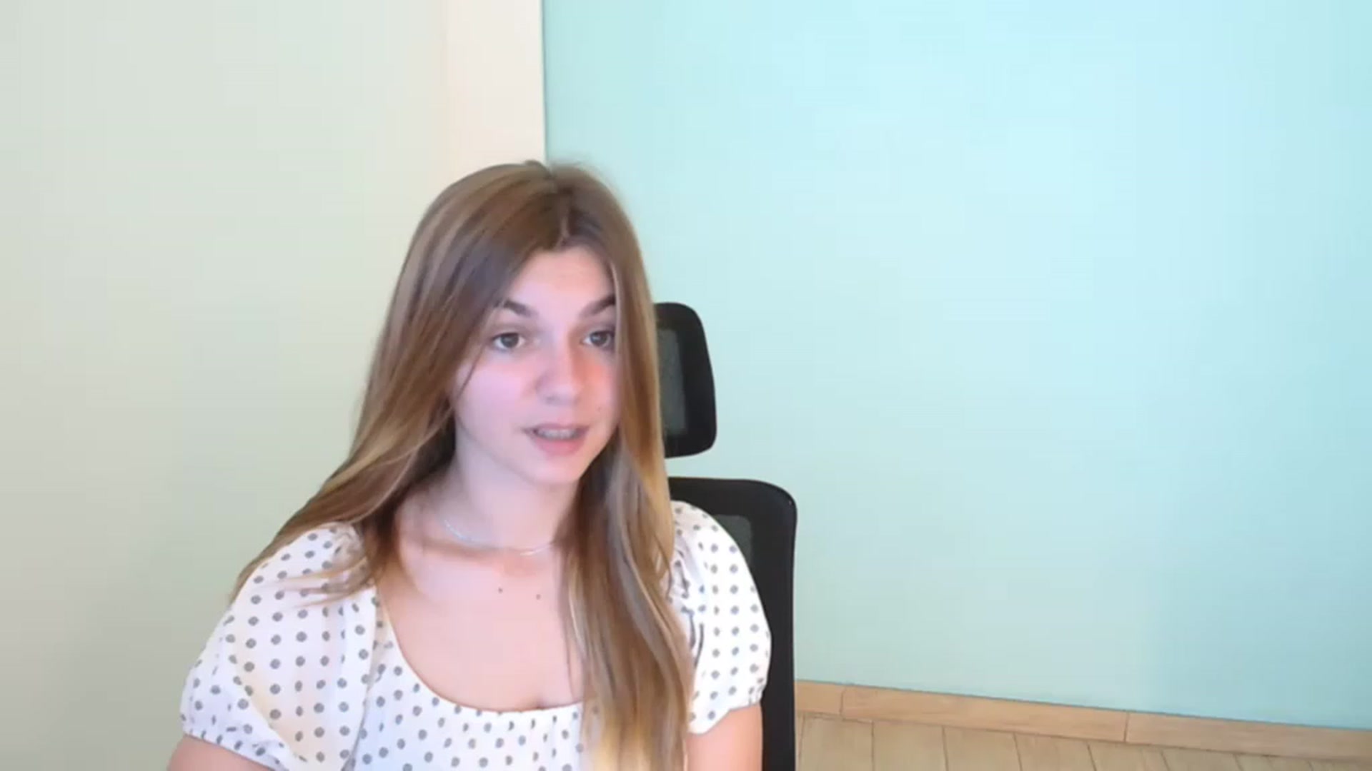 Gallery image thumbnail from Missi_More's myfreecams stream on, 07/28/2023, 07:42 image 12 of 20