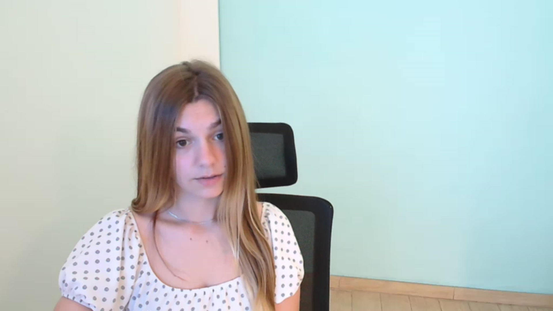 Gallery image thumbnail from Missi_More's myfreecams stream on, 07/28/2023, 07:42 image 18 of 20