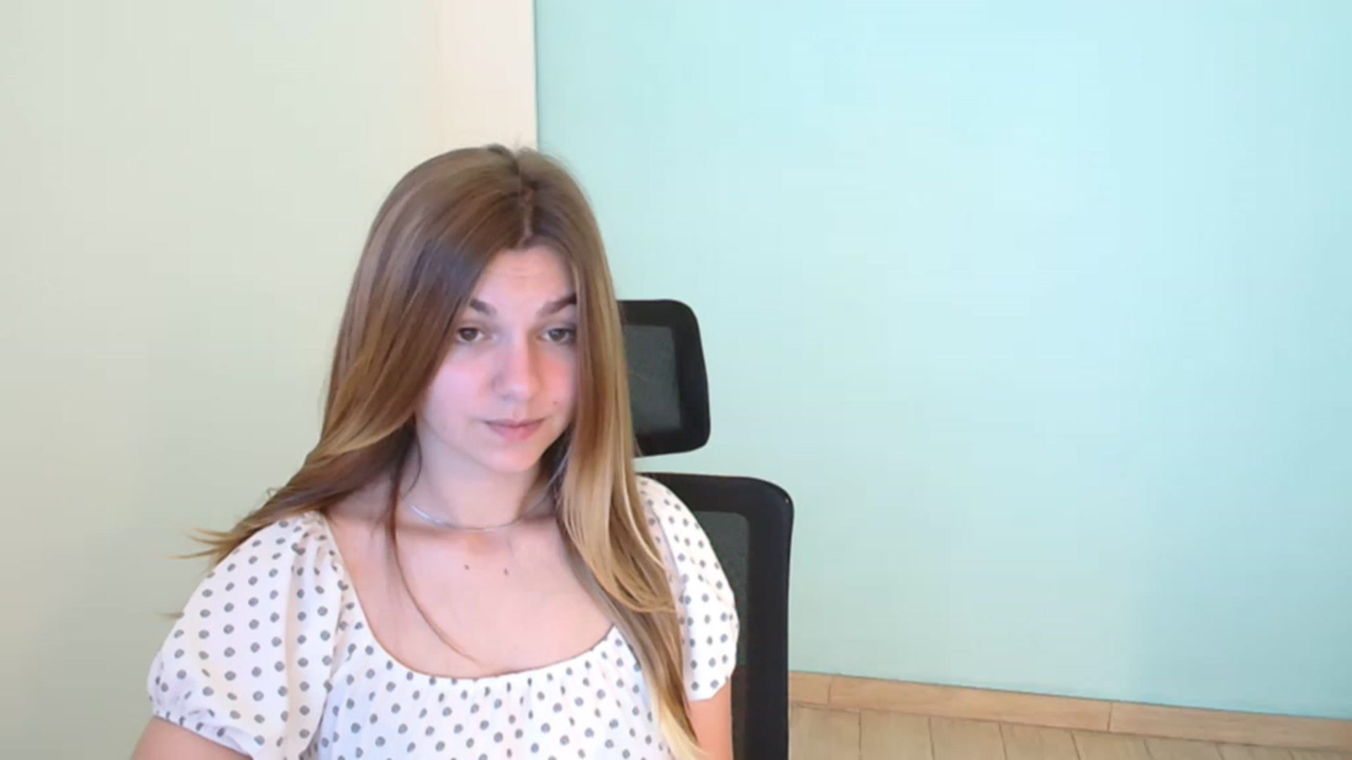 Gallery image thumbnail from Missi_More's myfreecams stream on, 07/28/2023, 07:42 image 17 of 20