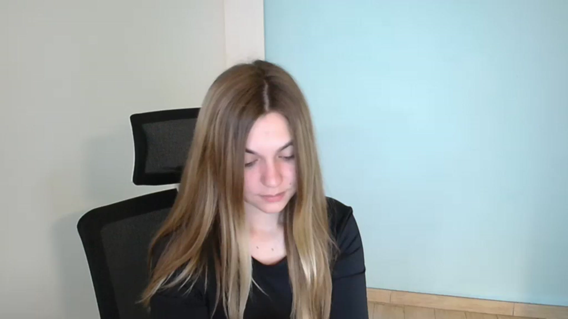 Gallery image thumbnail from Missi_More's myfreecams stream on, 07/30/2023, 19:16 image 12 of 20