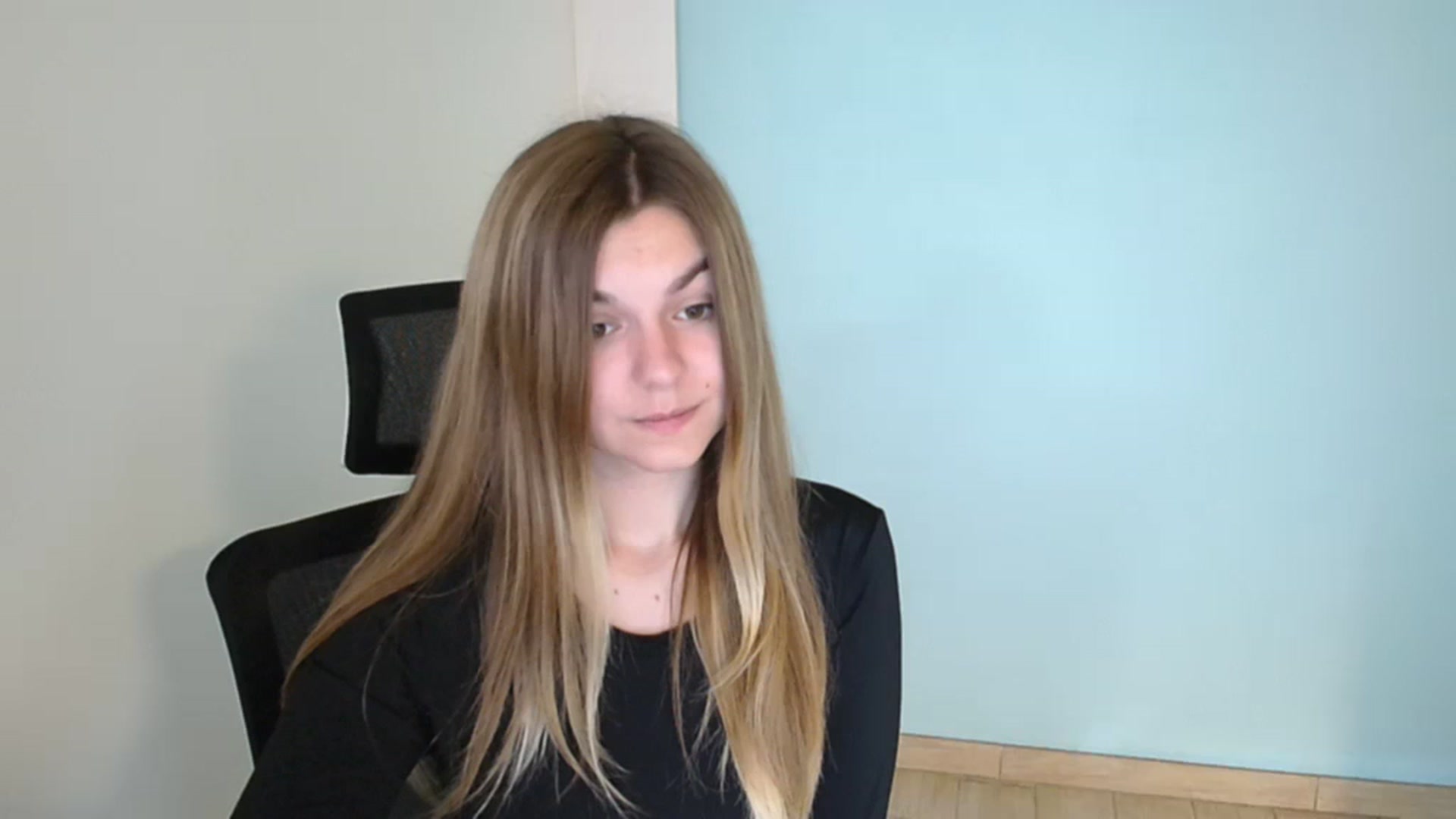 Gallery image thumbnail from Missi_More's myfreecams stream on, 07/30/2023, 19:16 image 10 of 20