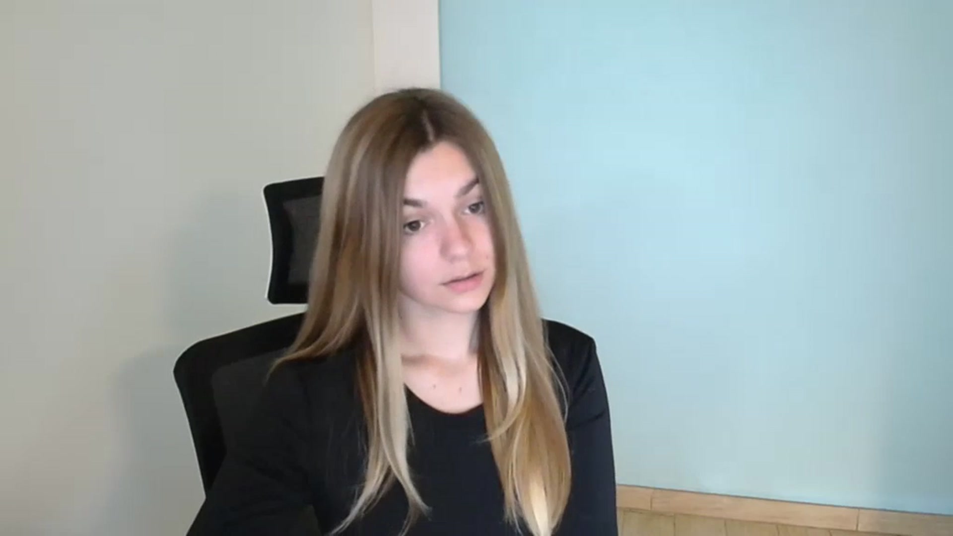 Gallery image thumbnail from Missi_More's myfreecams stream on, 07/30/2023, 19:16 image 16 of 20