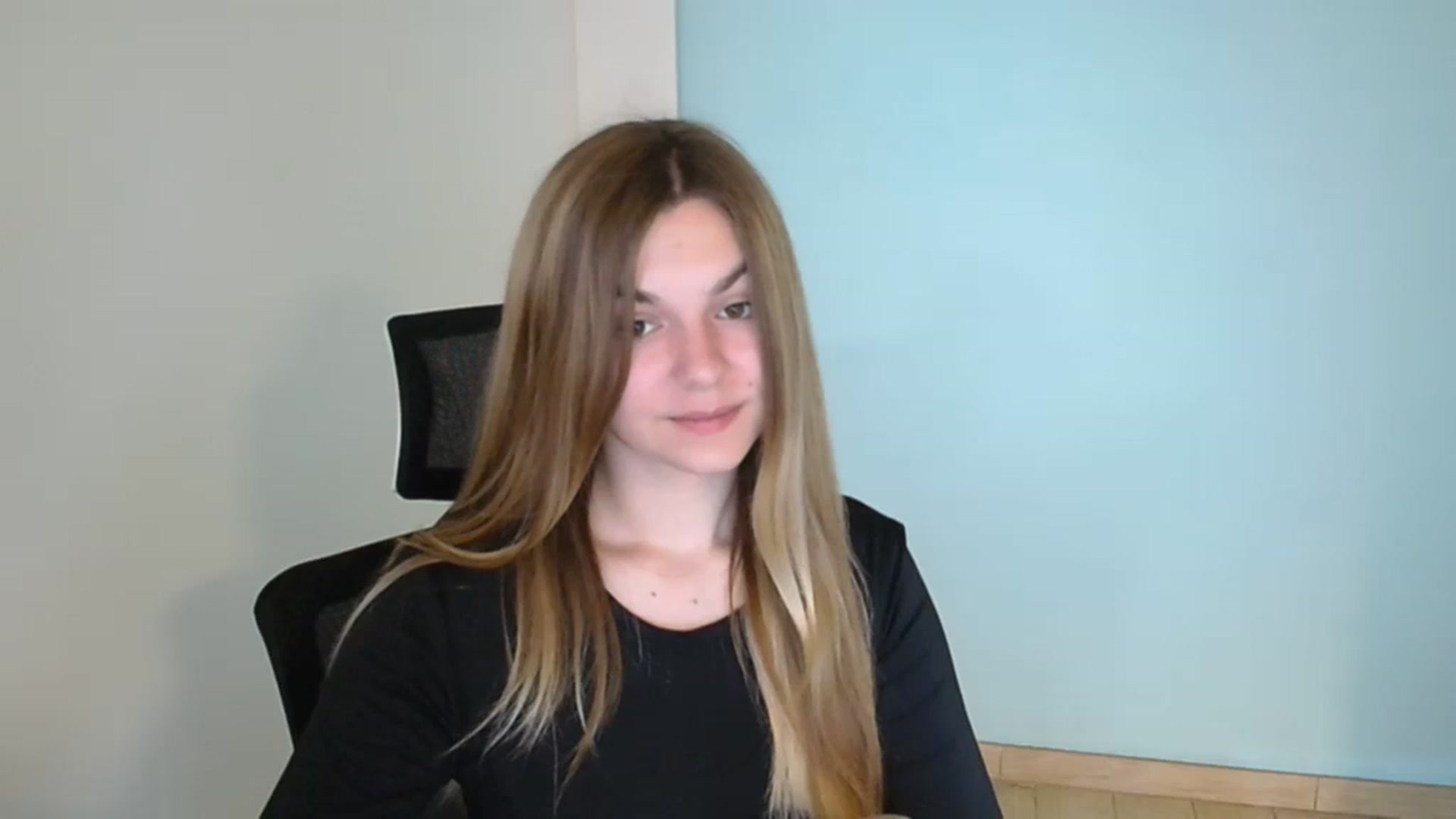 Gallery image thumbnail from Missi_More's myfreecams stream on, 07/30/2023, 19:16 image 7 of 20