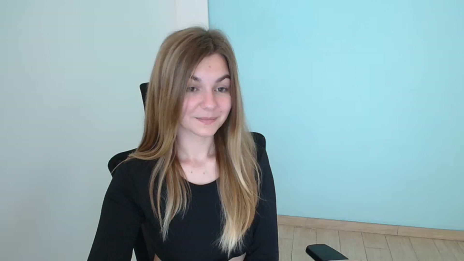 Gallery image thumbnail from Missi_More's myfreecams stream on, 08/03/2023, 08:26 image 20 of 20