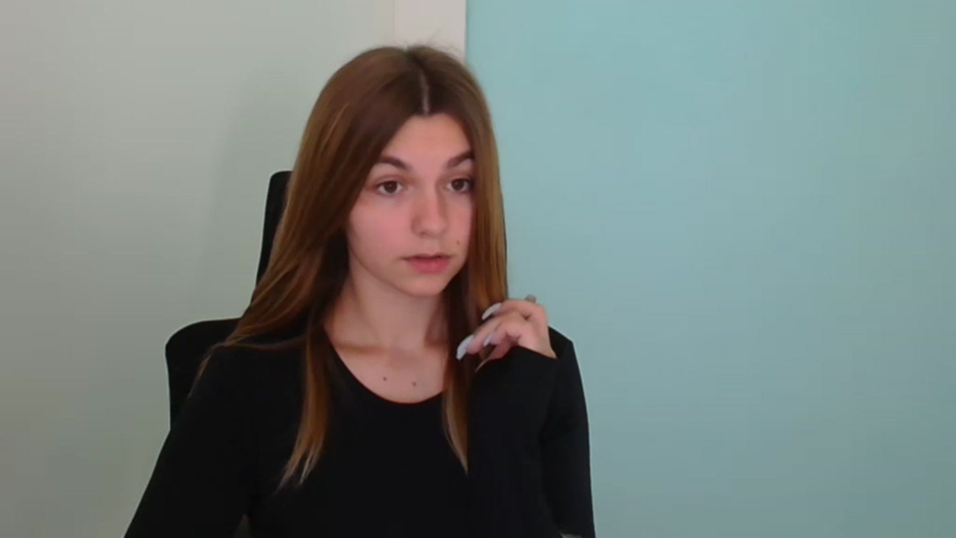 Gallery image thumbnail from Missi_More's myfreecams stream on, 08/13/2023, 09:27 image 16 of 20