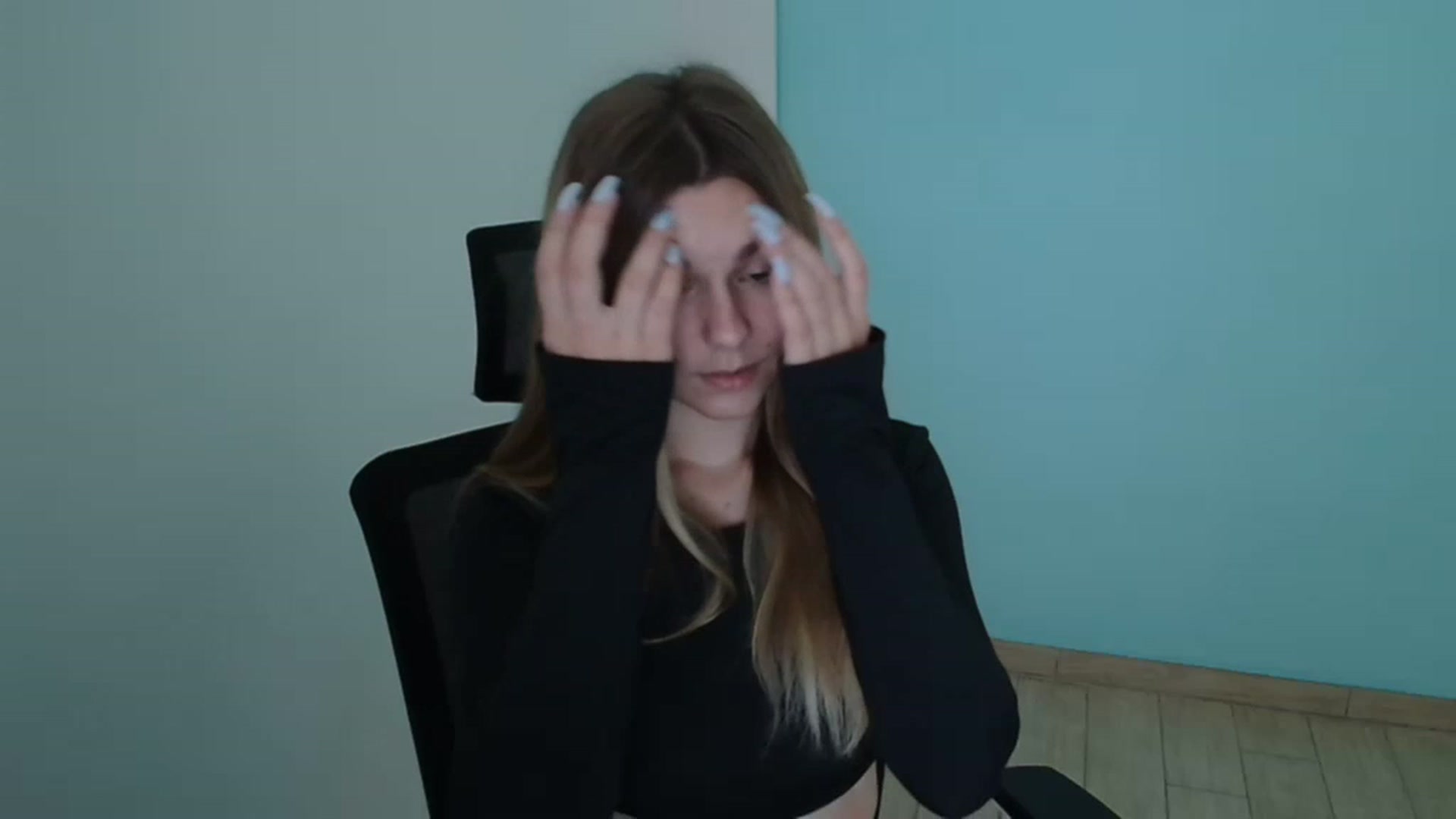 Gallery image thumbnail from Missi_More's myfreecams stream on, 08/16/2023, 08:38 image 7 of 20