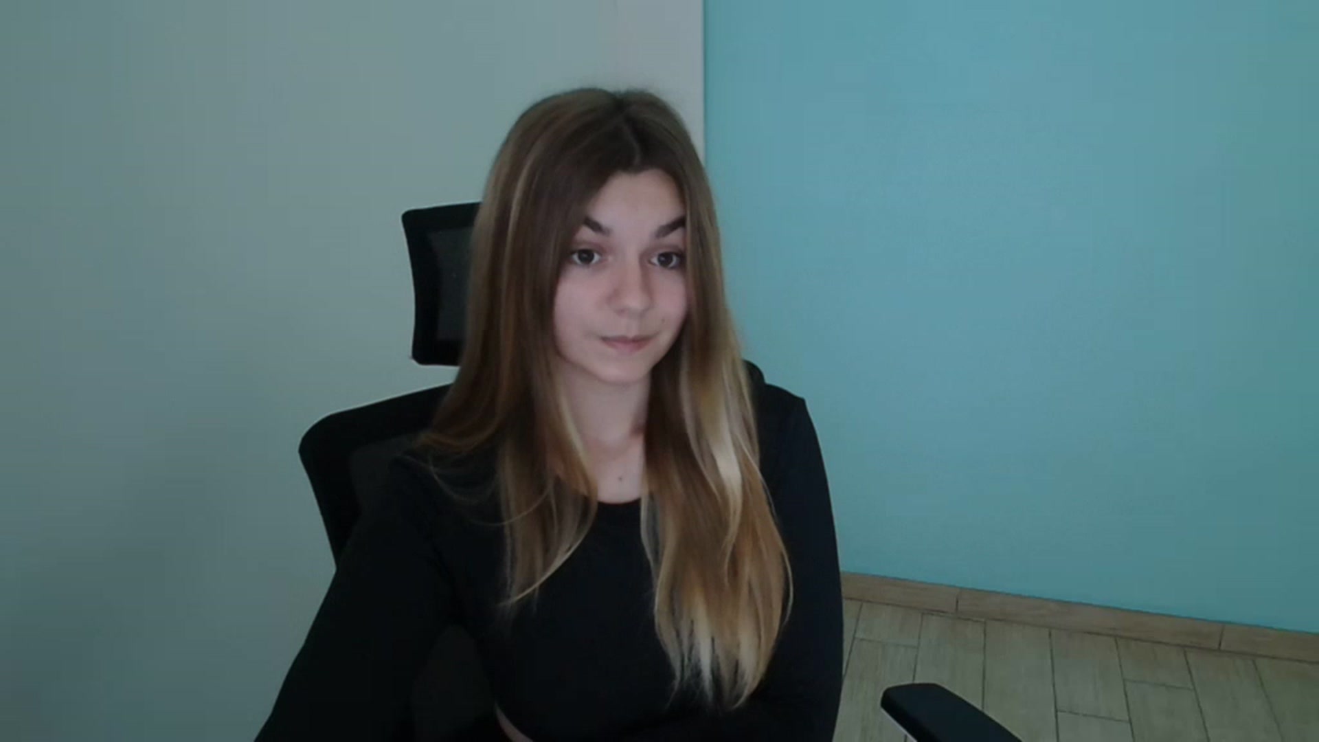 Gallery image thumbnail from Missi_More's myfreecams stream on, 08/16/2023, 08:38 image 6 of 20