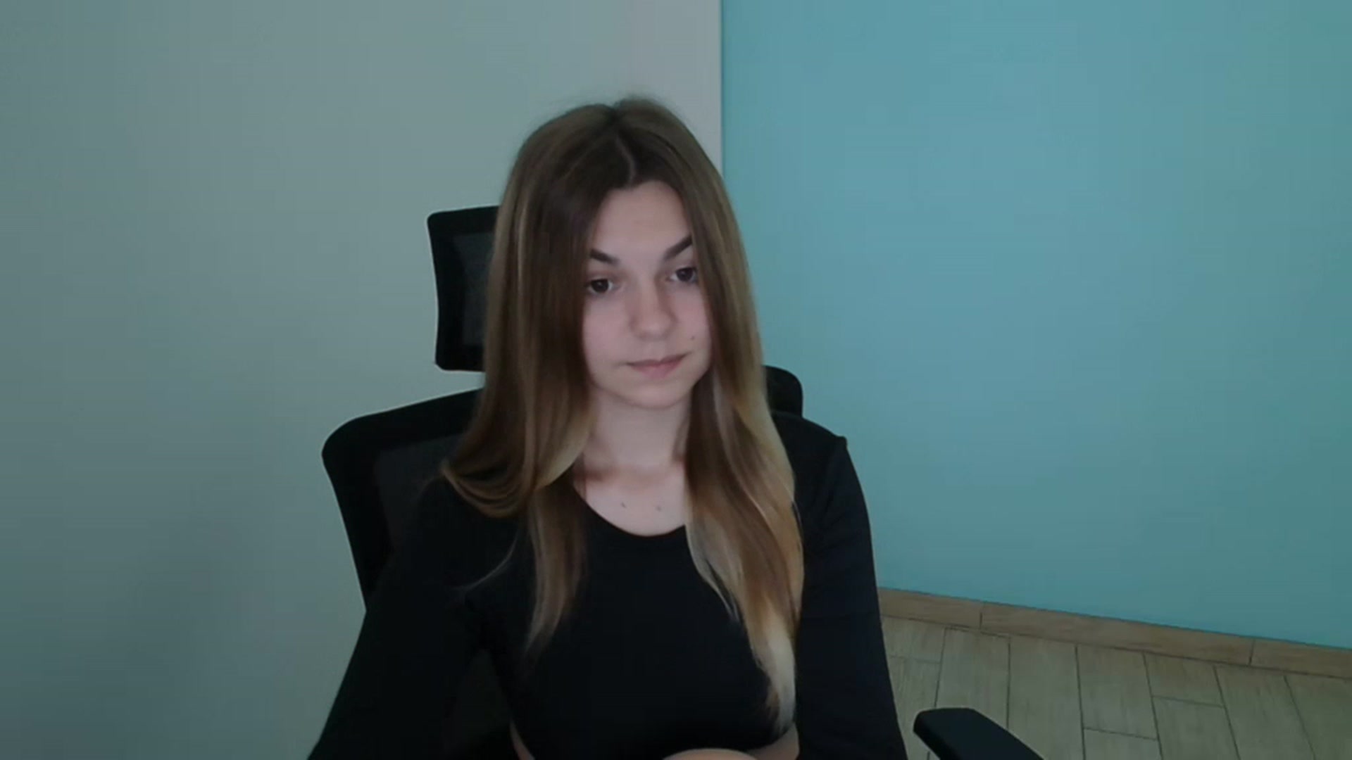 Gallery image thumbnail from Missi_More's myfreecams stream on, 08/16/2023, 08:38 image 11 of 20