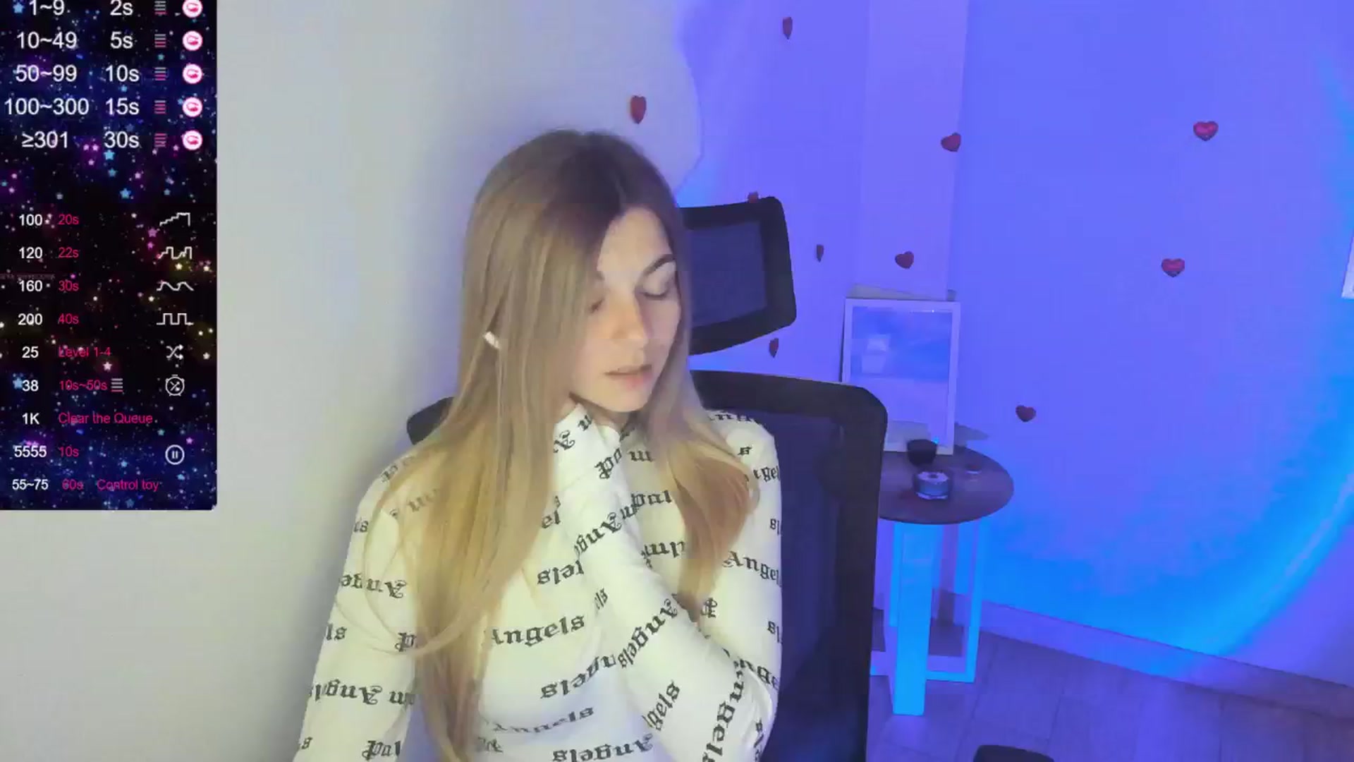 Gallery image thumbnail from Missi_More's myfreecams stream on, 09/23/2024, 20:30 image 18 of 20