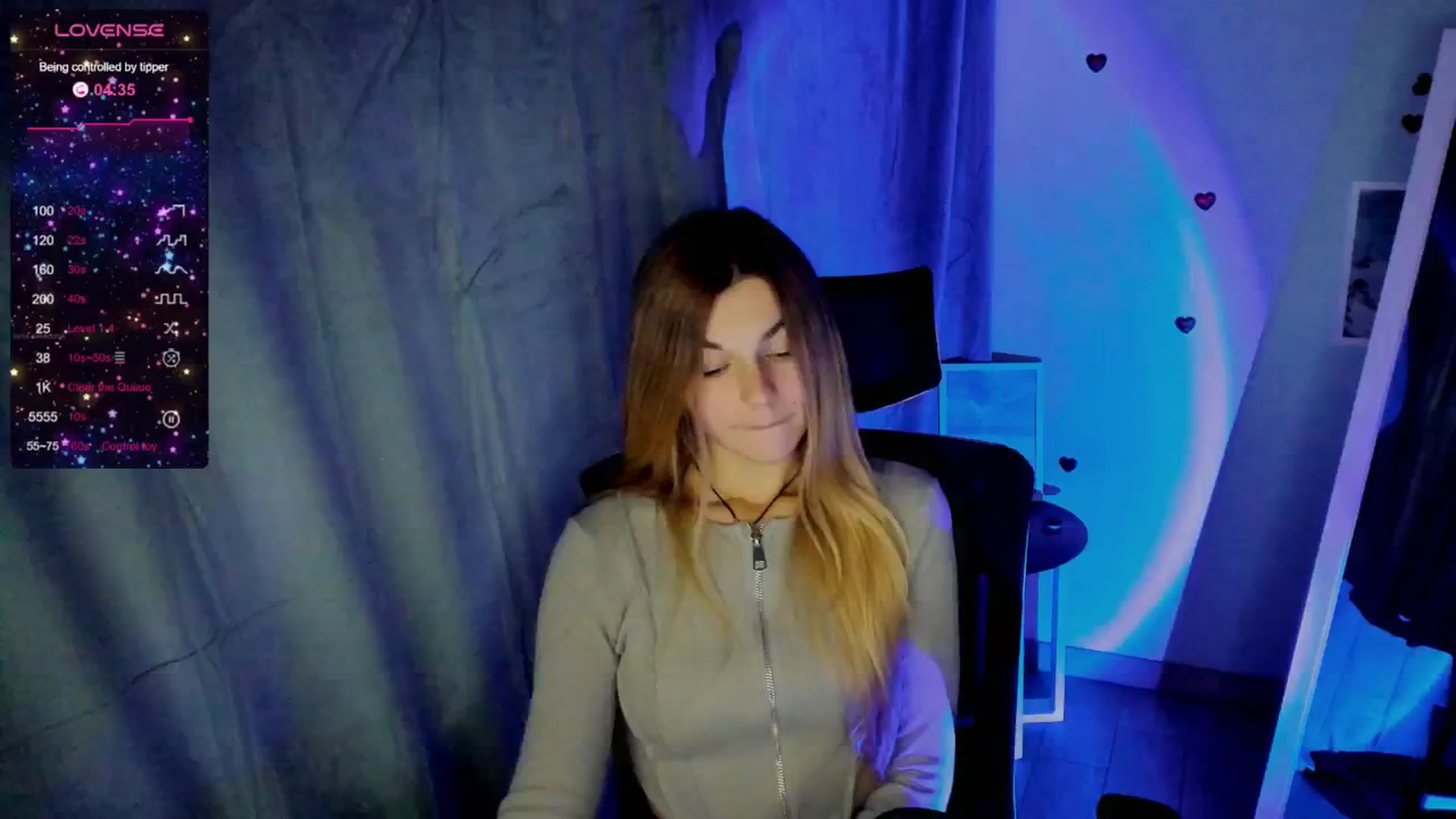 Gallery image thumbnail from Missi_More's myfreecams stream on, 10/13/2024, 14:14 image 9 of 20