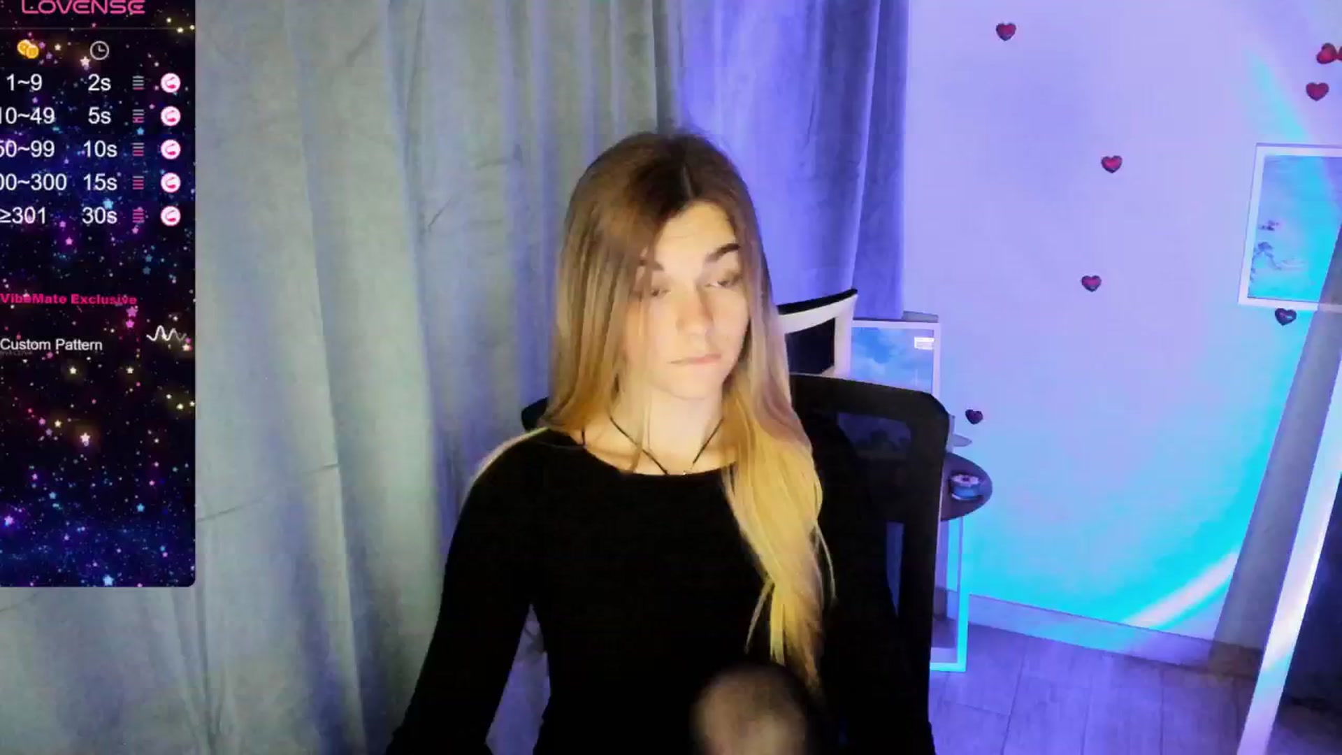 Gallery image thumbnail from Missi_More's myfreecams stream on, 11/17/2024, 12:35 image 13 of 20