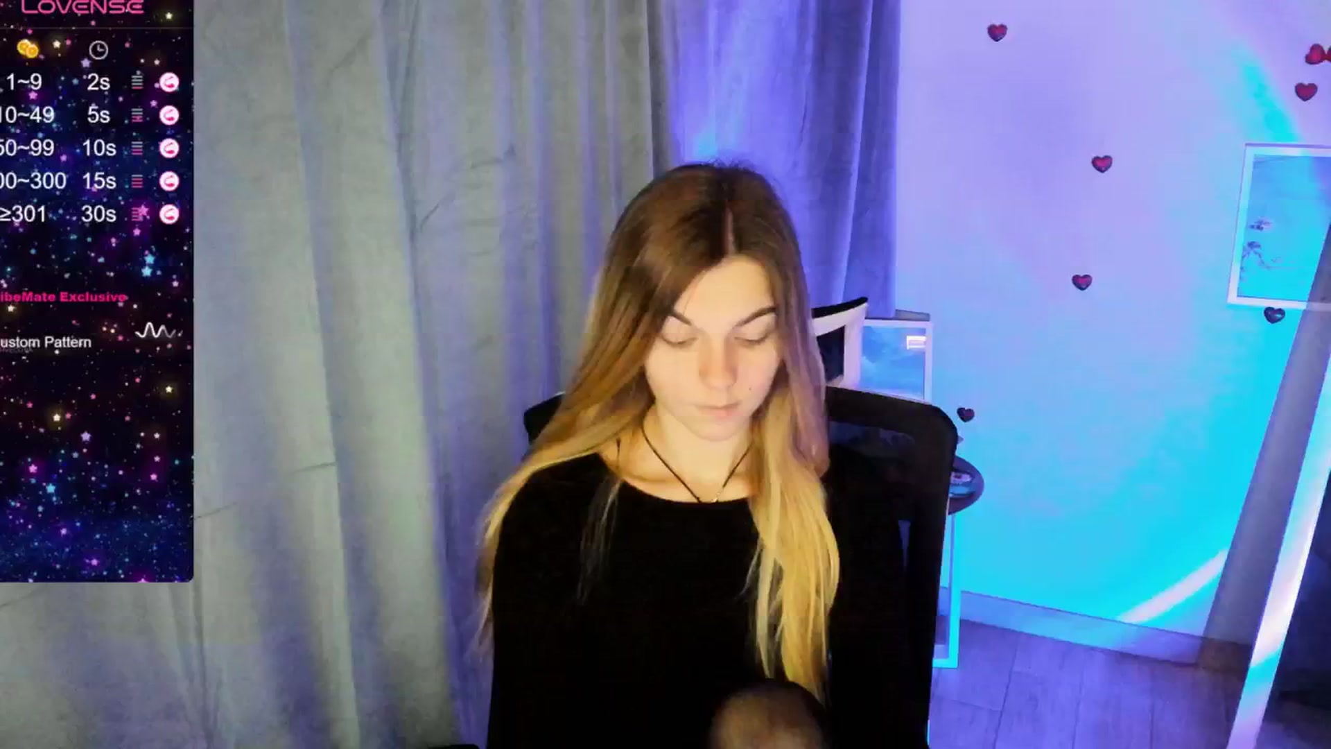 Gallery image thumbnail from Missi_More's myfreecams stream on, 11/17/2024, 12:35 image 10 of 20