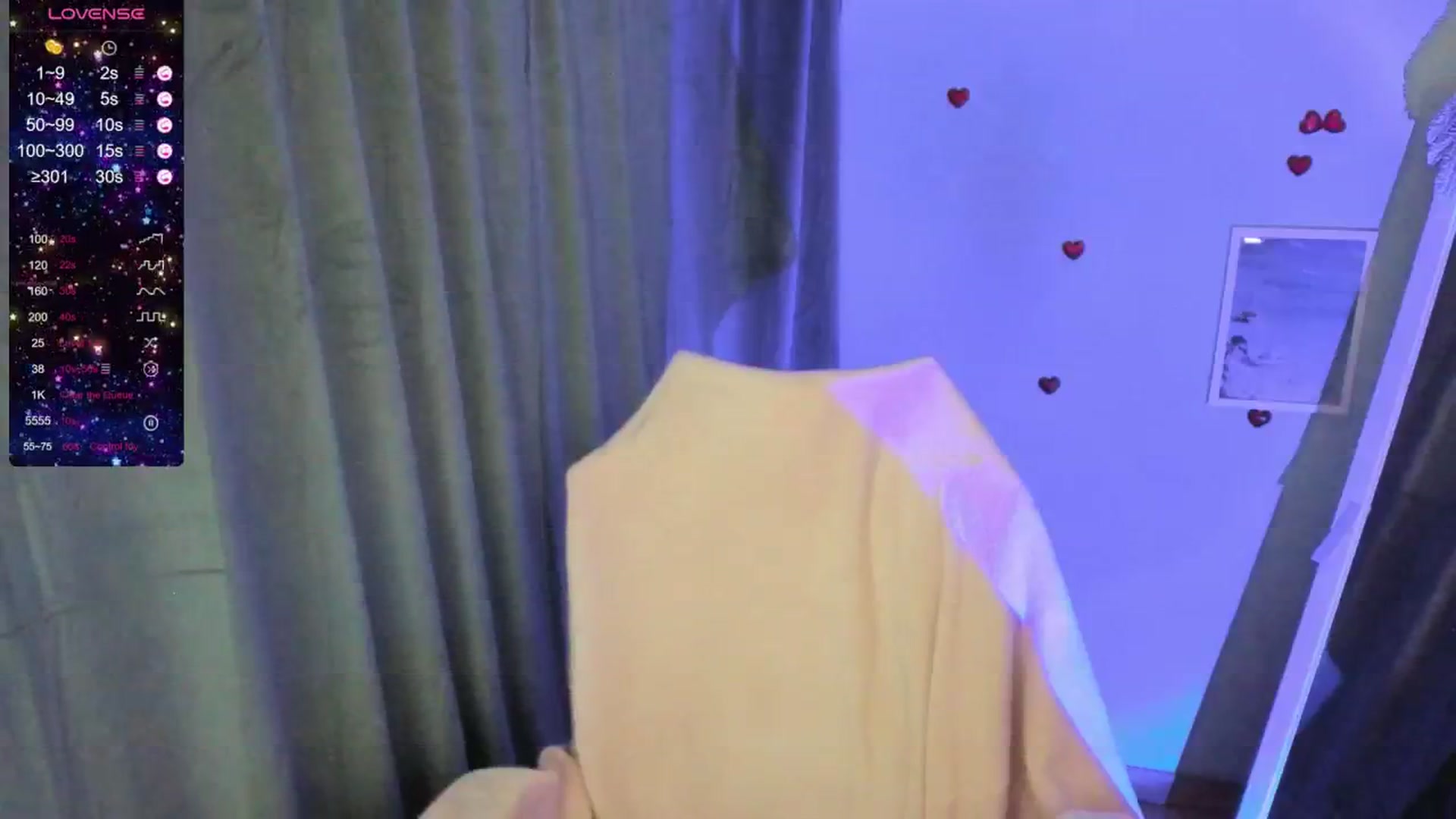 Gallery image thumbnail from Missi_More's myfreecams stream on, 12/16/2024, 10:13 image 18 of 20