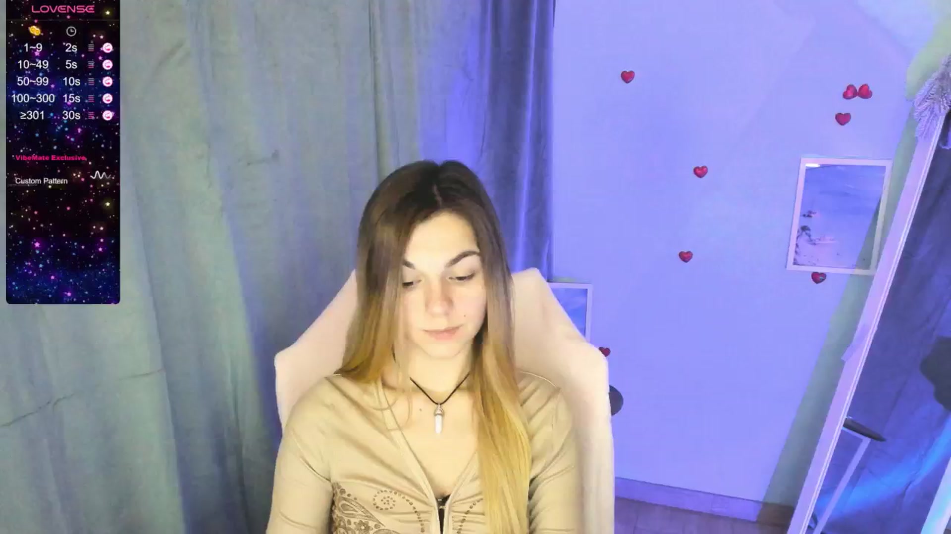 Gallery image thumbnail from Missi_More's myfreecams stream on, 12/17/2024, 11:11 image 4 of 20