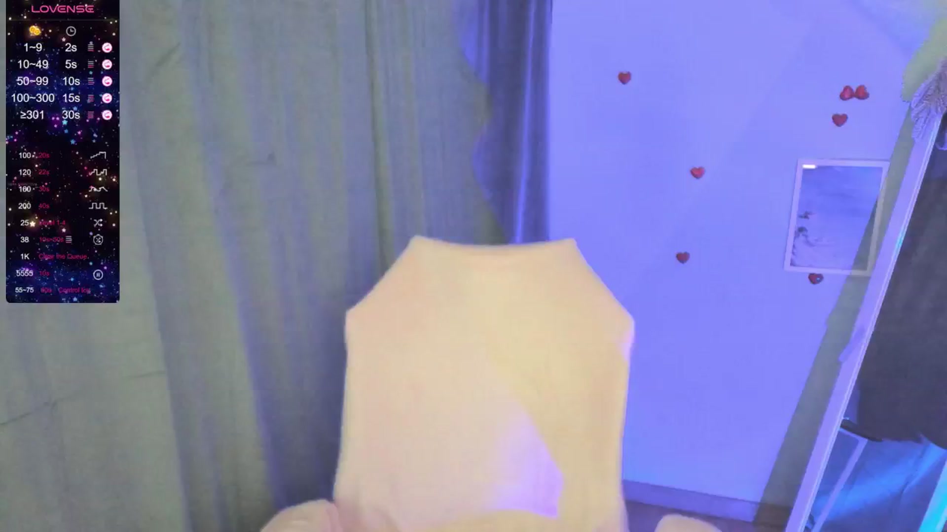 Gallery image thumbnail from Missi_More's myfreecams stream on, 12/17/2024, 12:55 image 16 of 20