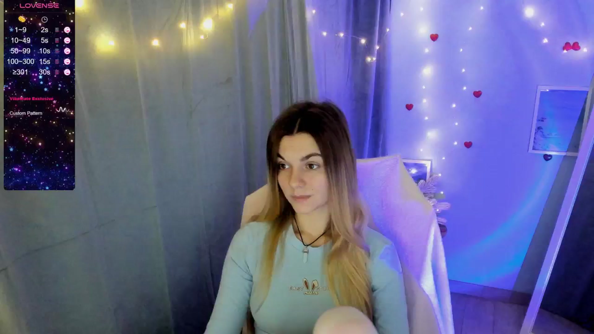 Gallery image thumbnail from Missi_More's myfreecams stream on, 01/07/2025, 10:38 image 8 of 20