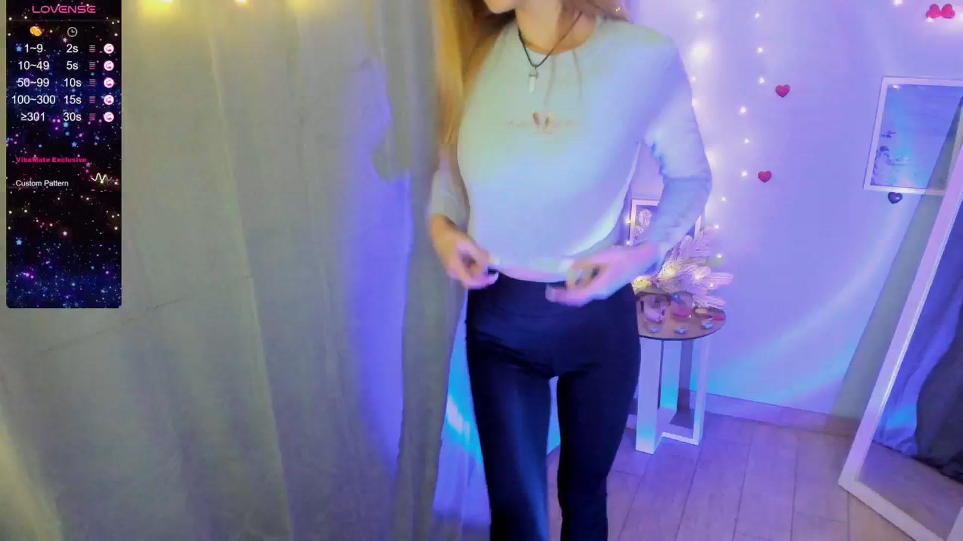 Gallery image thumbnail from Missi_More's myfreecams stream on, 01/07/2025, 12:32 image 12 of 20