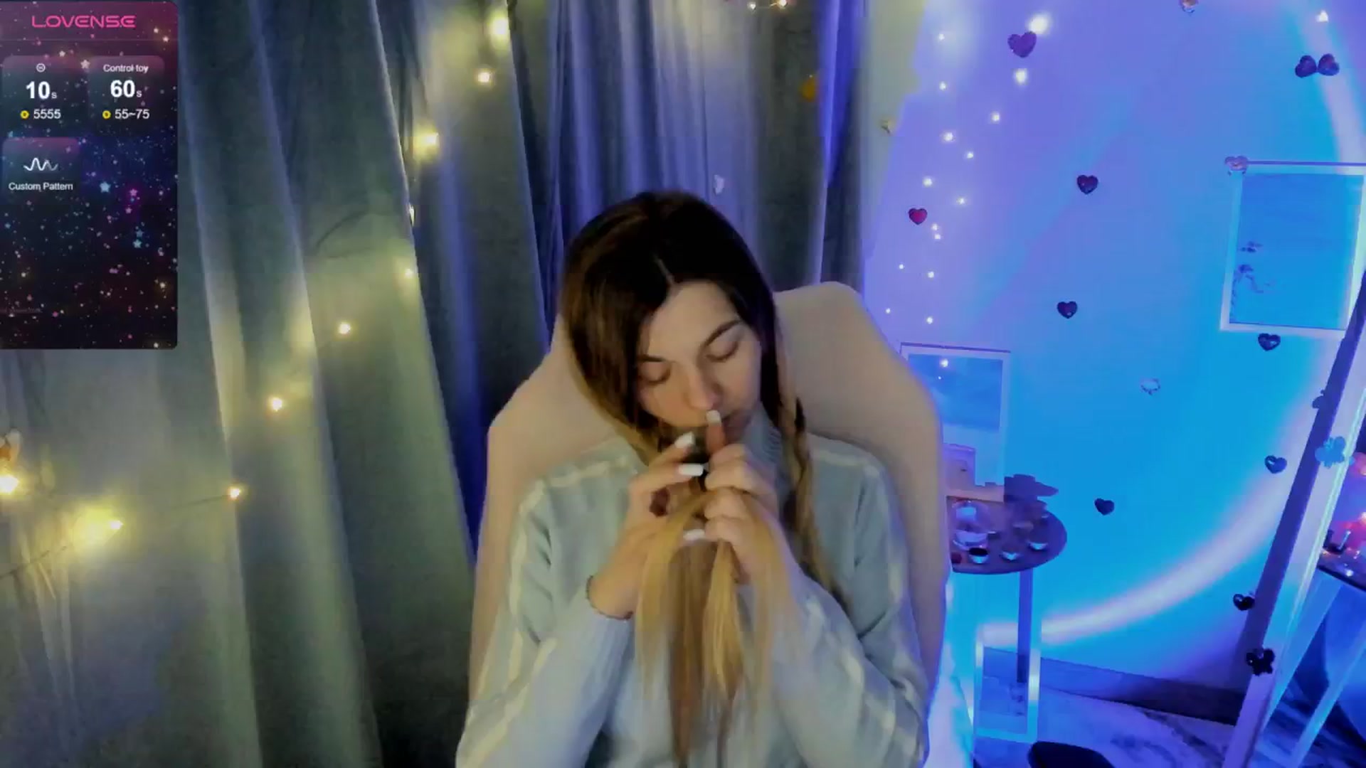 Gallery image thumbnail from Missi_More's myfreecams stream on, 02/25/2025, 12:49 image 12 of 20