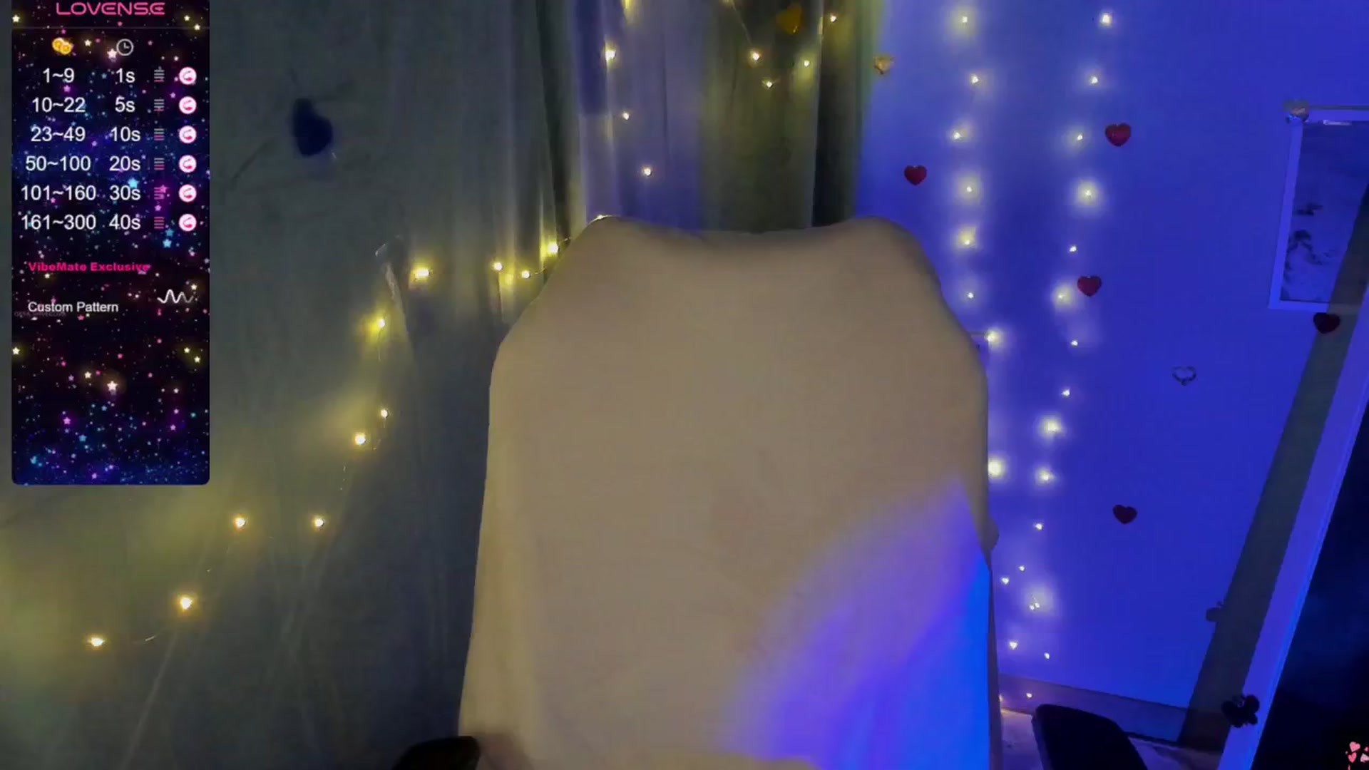 Gallery image thumbnail from Missi_More's myfreecams stream on, 04/17/2025, 11:43 image 9 of 20