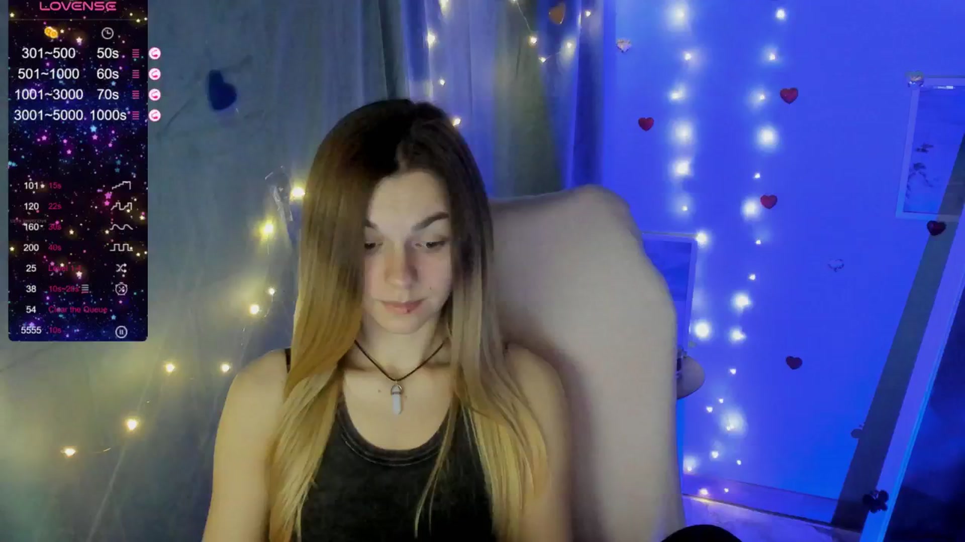 Gallery image thumbnail from Missi_More's myfreecams stream on, 04/17/2025, 11:43 image 2 of 20