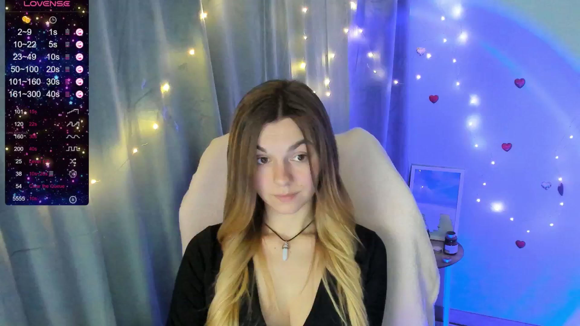 Gallery image thumbnail from Missi_More's myfreecams stream on, 05/16/2025, 10:22 image 11 of 20