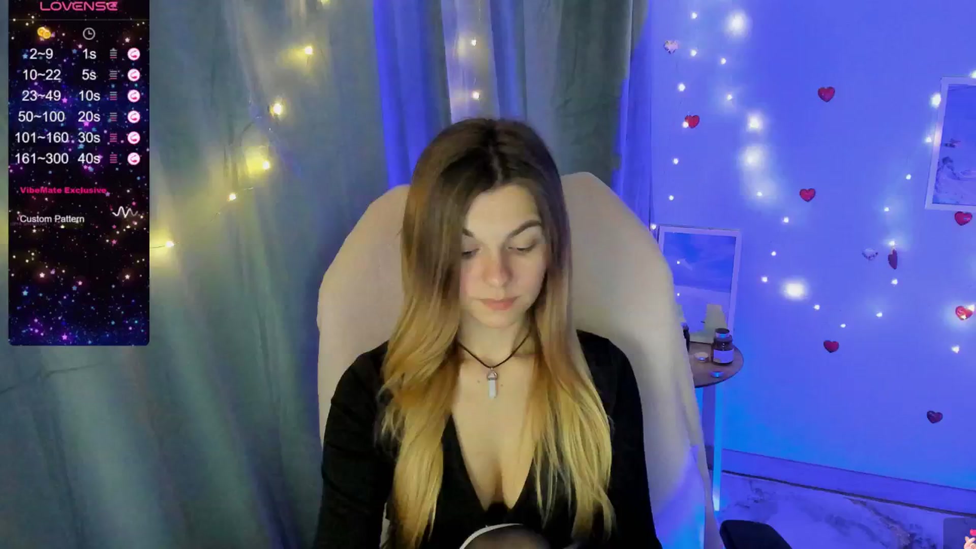 Gallery image thumbnail from Missi_More's myfreecams stream on, 05/17/2025, 11:23 image 16 of 20