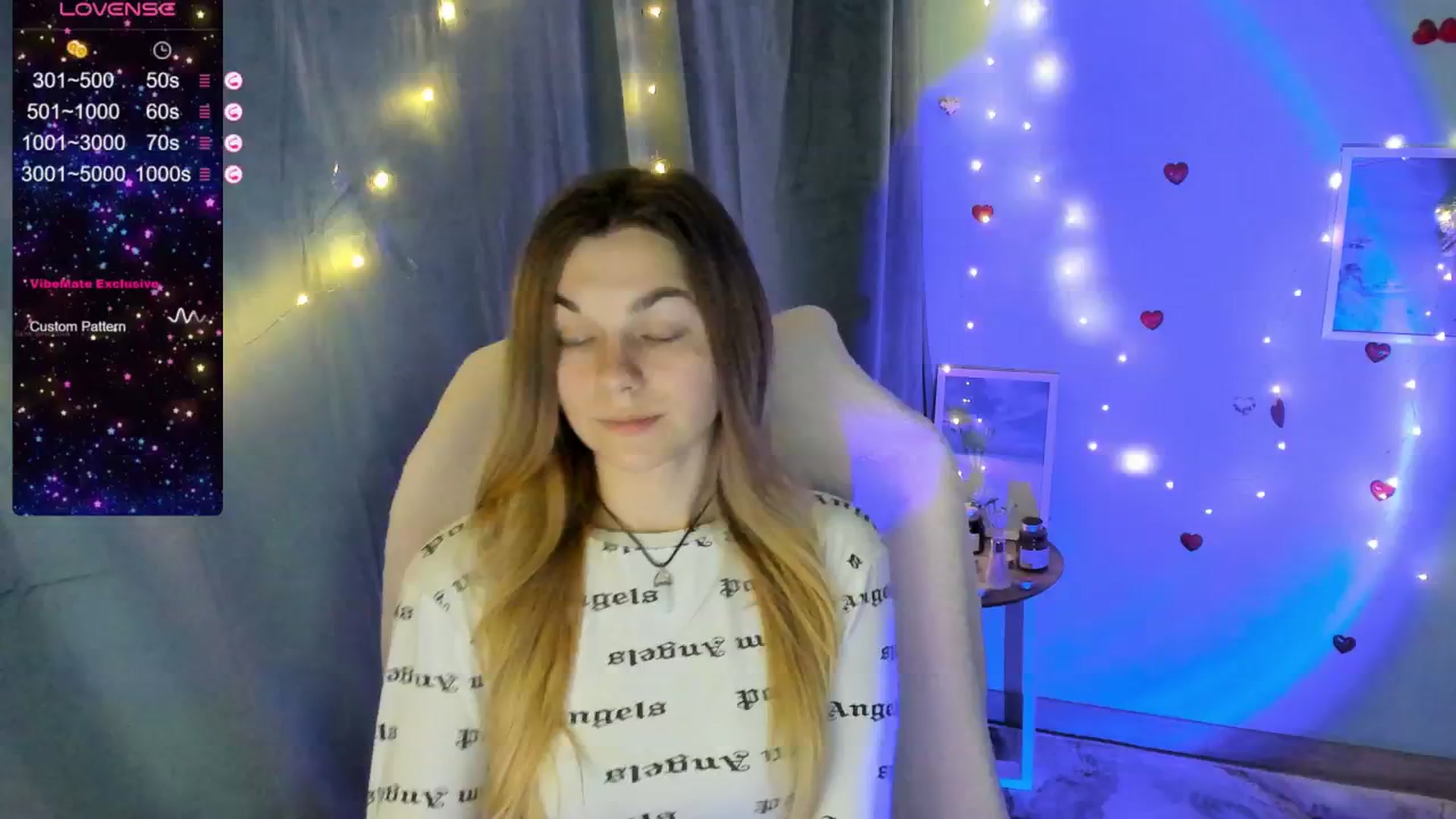 Gallery image thumbnail from Missi_More's myfreecams stream on, 05/18/2025, 09:36 image 13 of 20