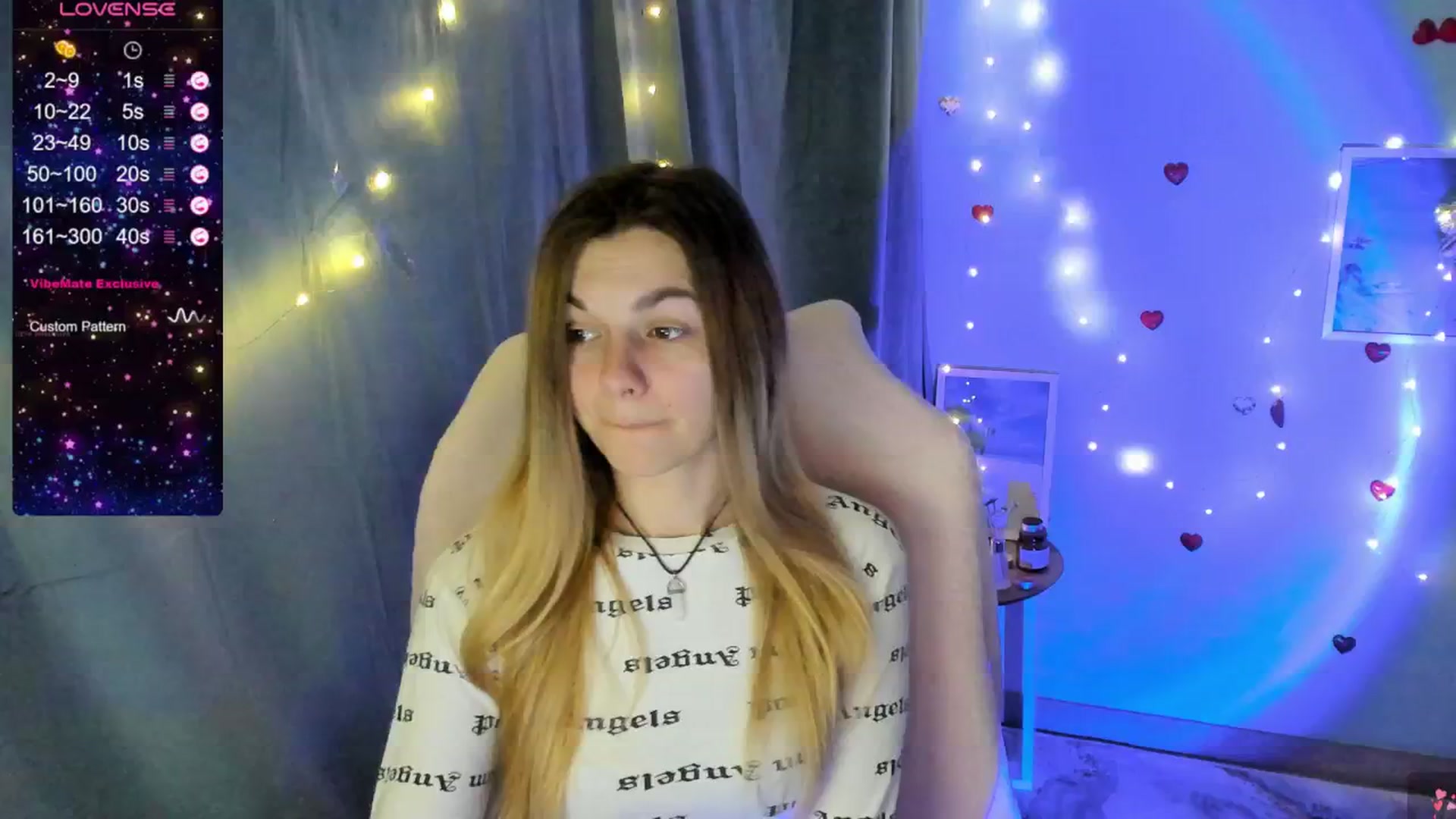 Gallery image thumbnail from Missi_More's myfreecams stream on, 05/18/2025, 09:36 image 10 of 20