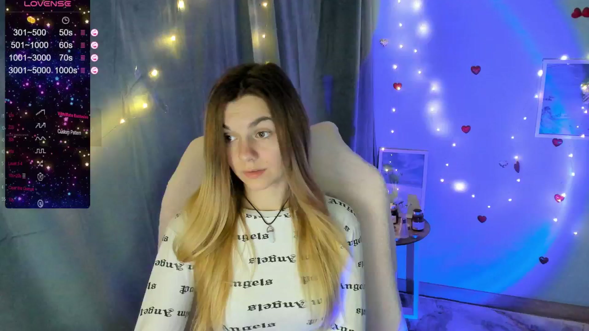 Gallery image thumbnail from Missi_More's myfreecams stream on, 05/18/2025, 09:36 image 9 of 20