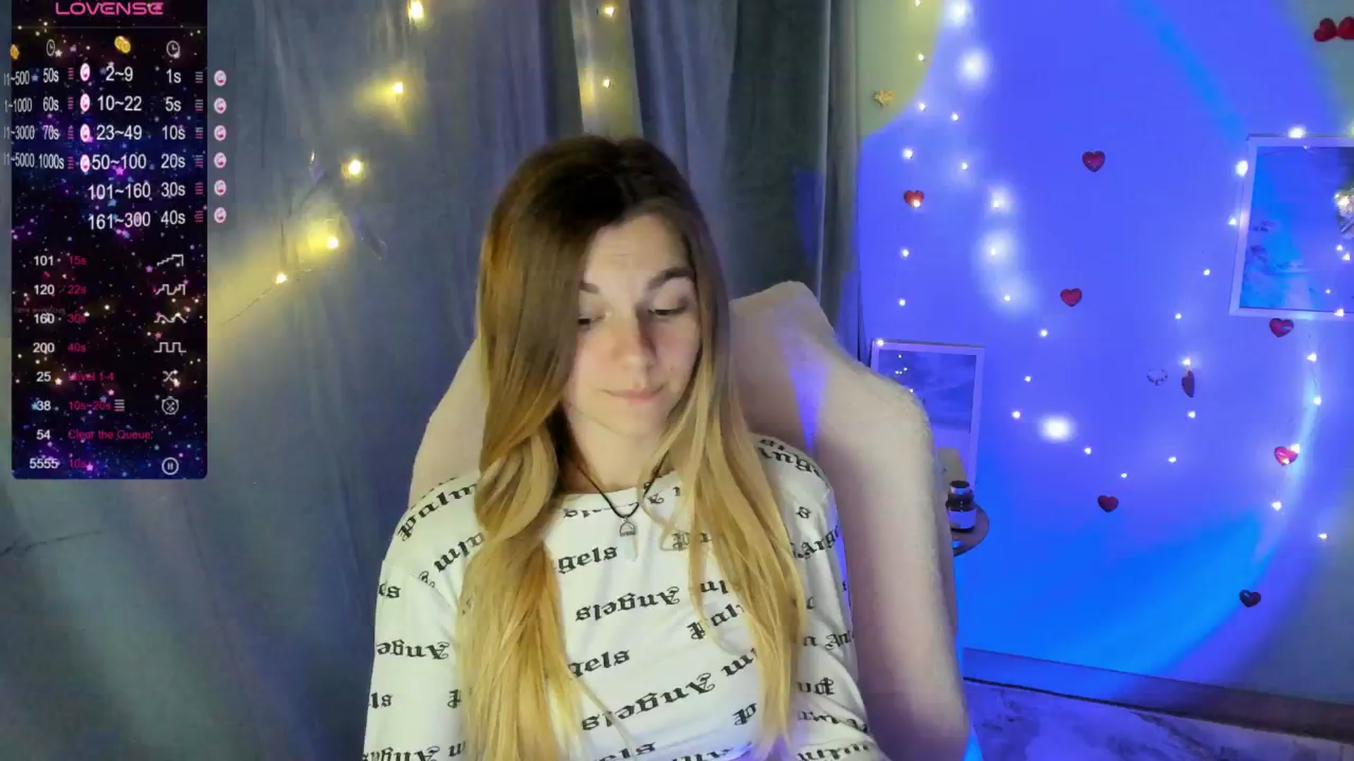 Gallery image thumbnail from Missi_More's myfreecams stream on, 05/18/2025, 09:36 image 16 of 20