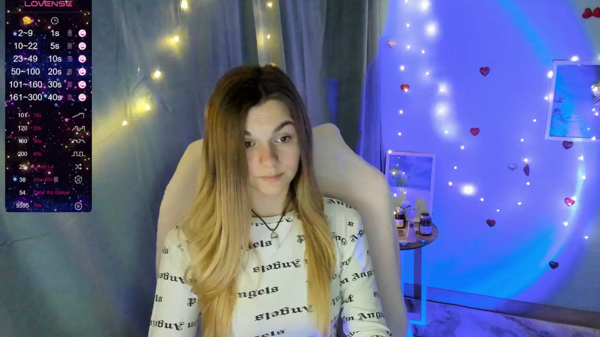 Gallery image thumbnail from Missi_More's myfreecams stream on, 05/18/2025, 09:36 image 11 of 20