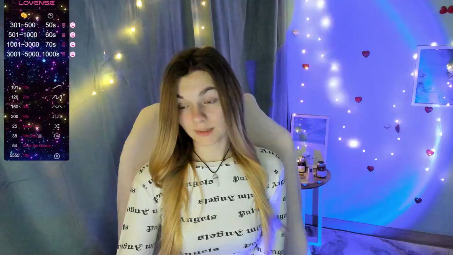 Gallery image thumbnail from Missi_More's myfreecams stream on, 05/18/2025, 09:36 image 4 of 20