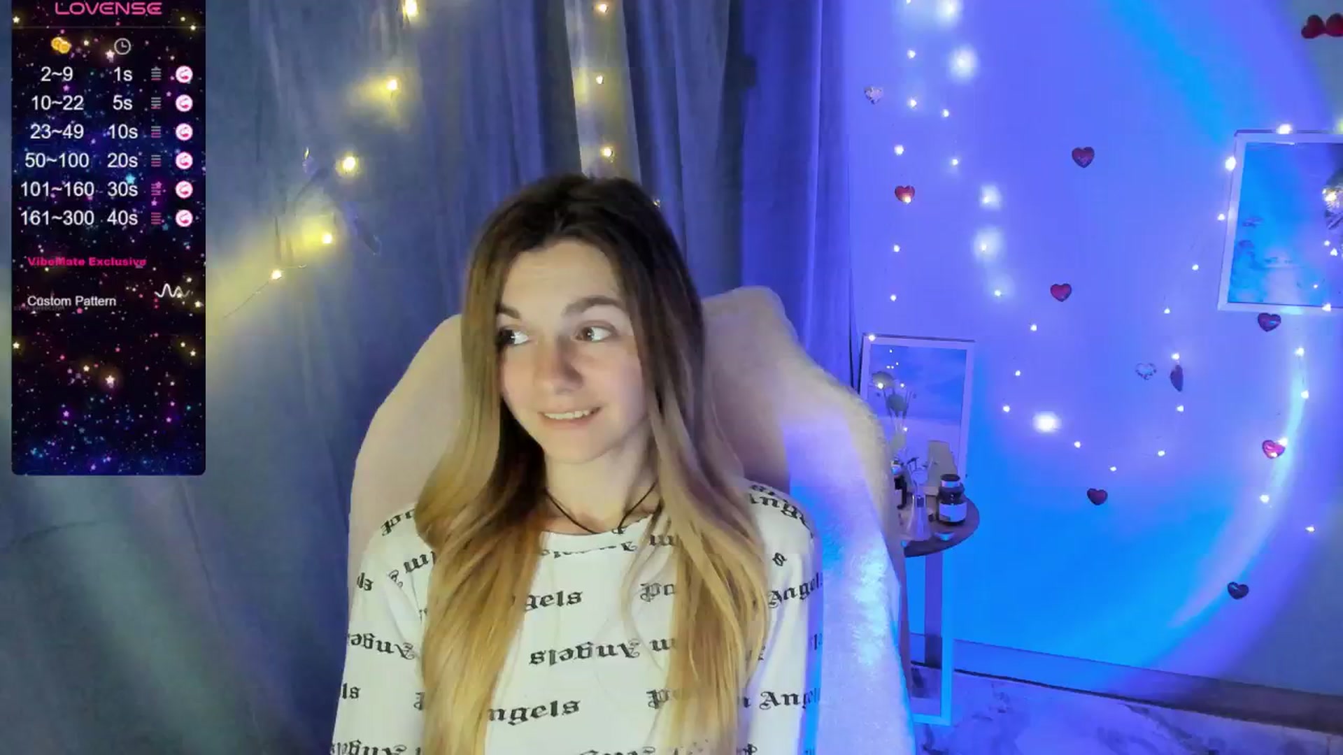Gallery image thumbnail from Missi_More's myfreecams stream on, 05/18/2025, 12:56 image 15 of 20