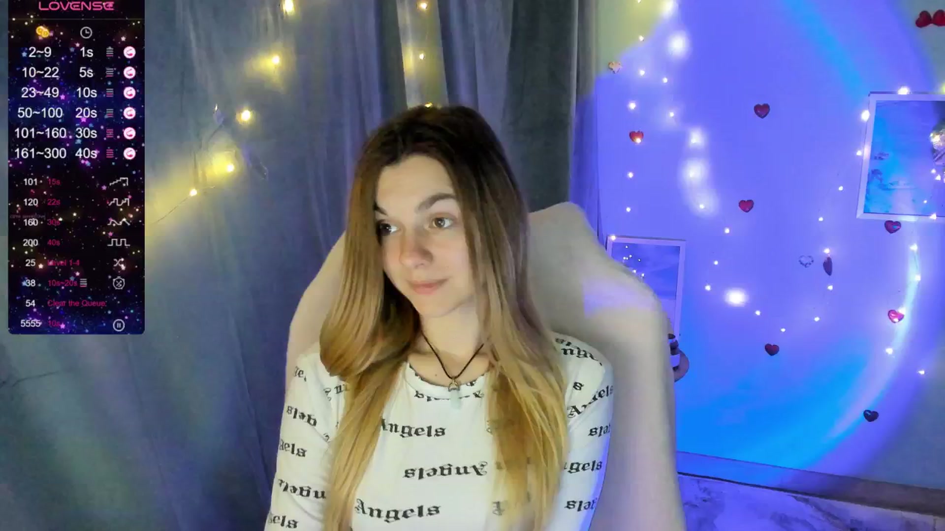 Gallery image thumbnail from Missi_More's myfreecams stream on, 05/18/2025, 12:56 image 1 of 20