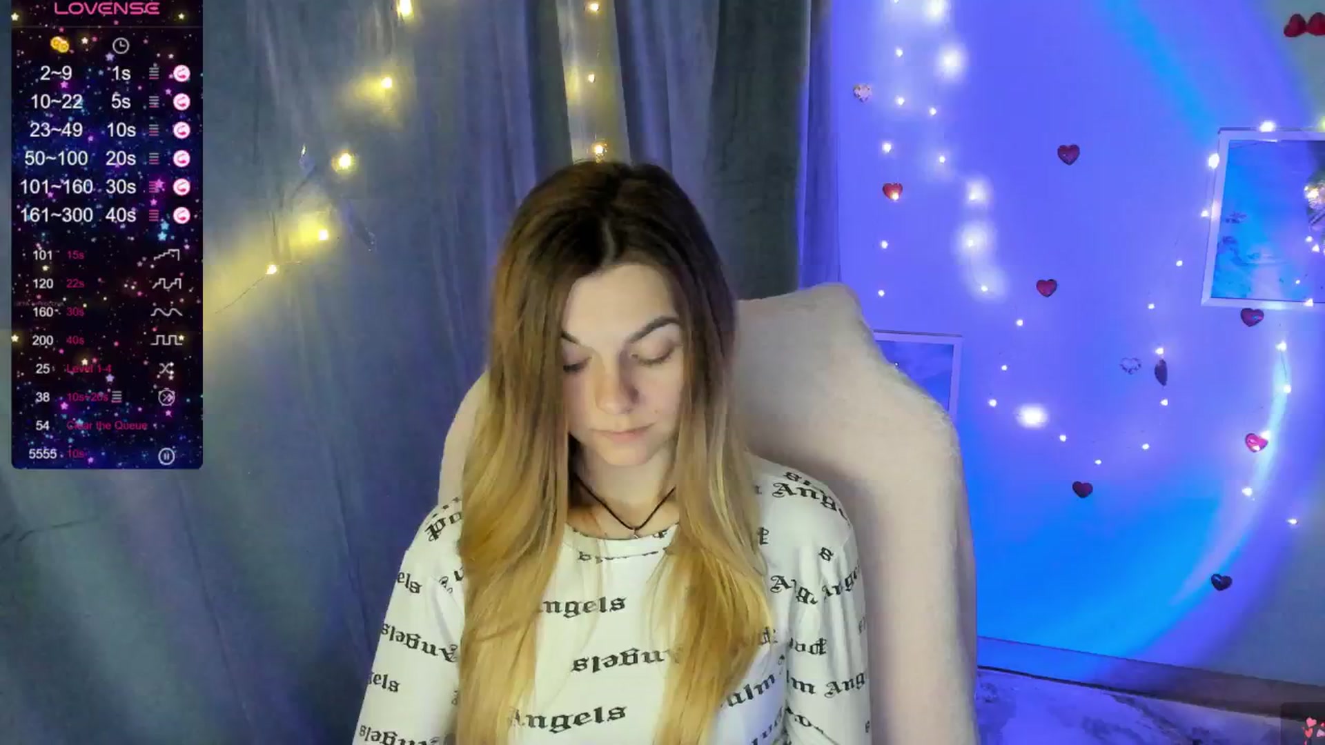 Gallery image thumbnail from Missi_More's myfreecams stream on, 05/18/2025, 12:56 image 4 of 20