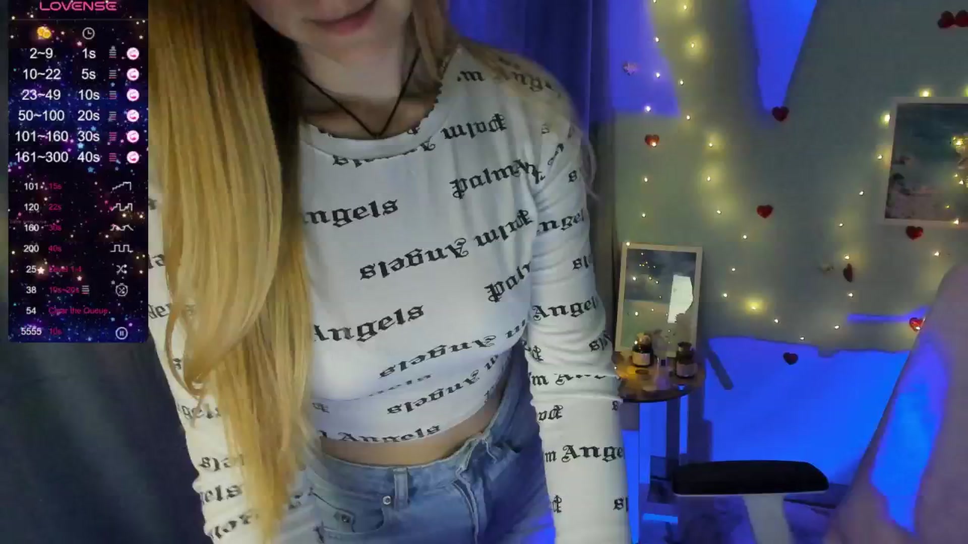 Gallery image thumbnail from Missi_More's myfreecams stream on, 05/18/2025, 12:56 image 8 of 20