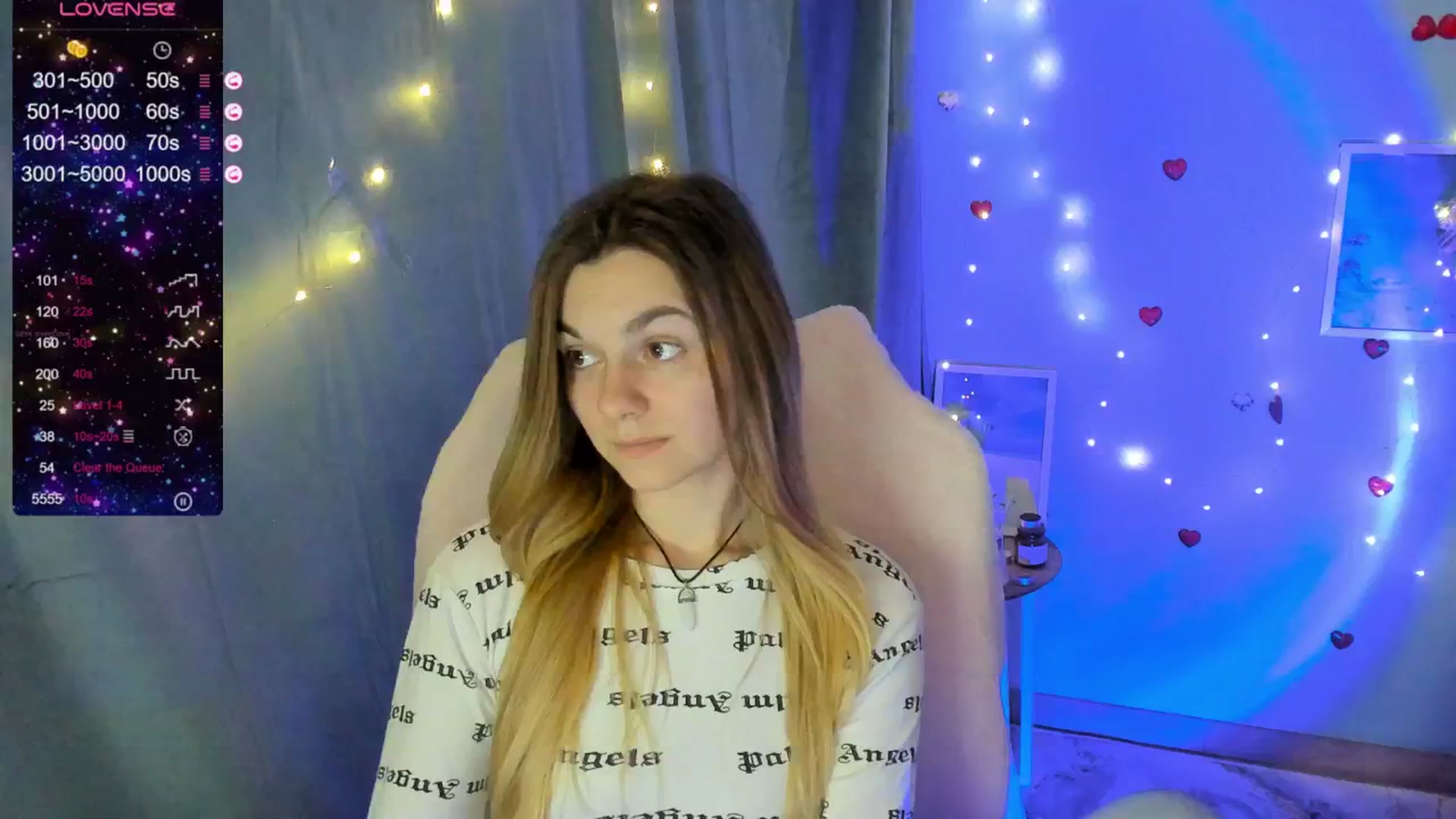 Gallery image thumbnail from Missi_More's myfreecams stream on, 05/18/2025, 14:31 image 17 of 20