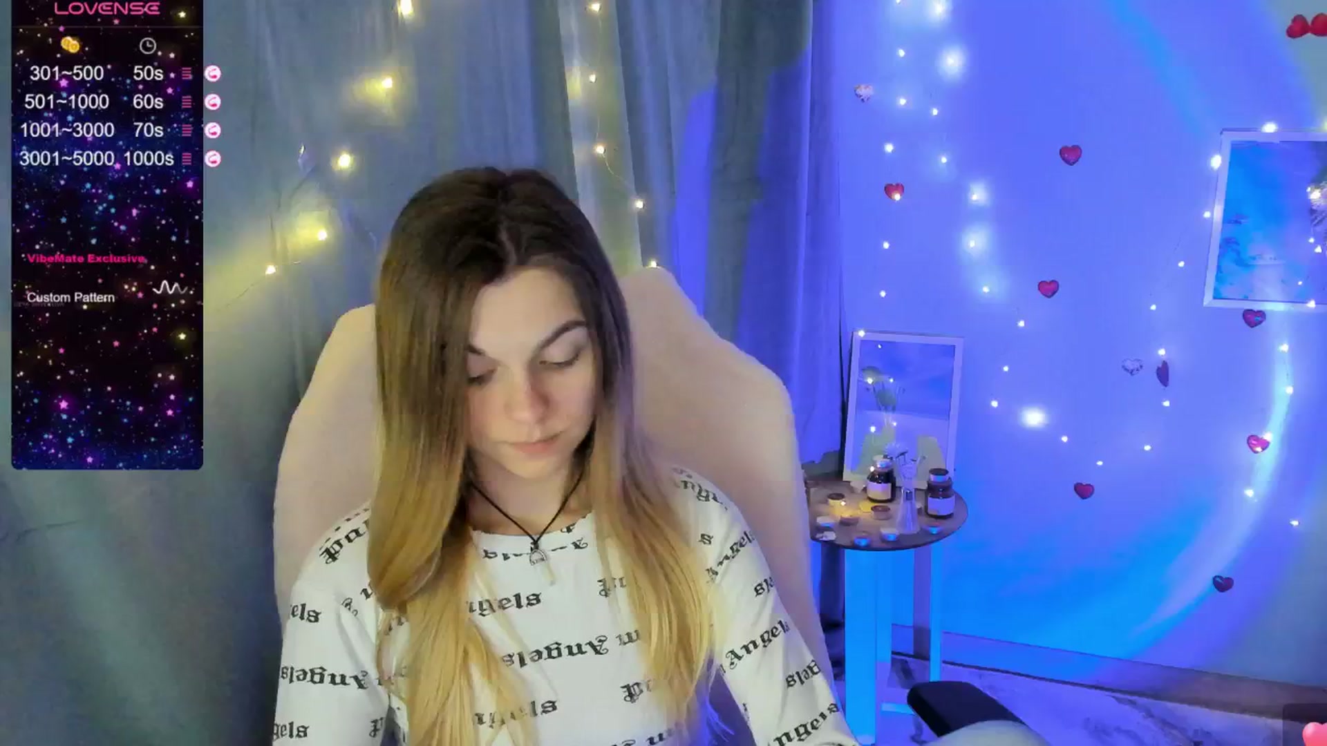 Gallery image thumbnail from Missi_More's myfreecams stream on, 05/18/2025, 14:31 image 6 of 20