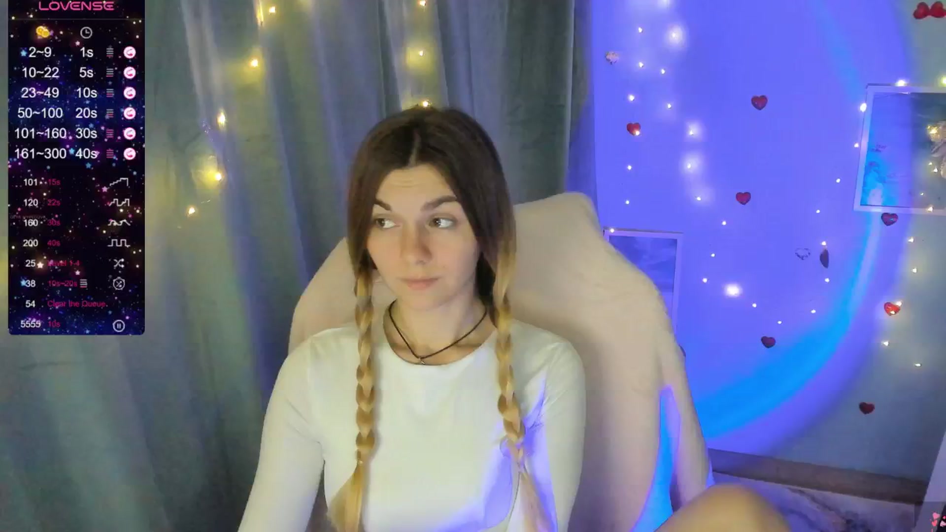 Gallery image thumbnail from Missi_More's myfreecams stream on, 05/19/2025, 08:57 image 10 of 20