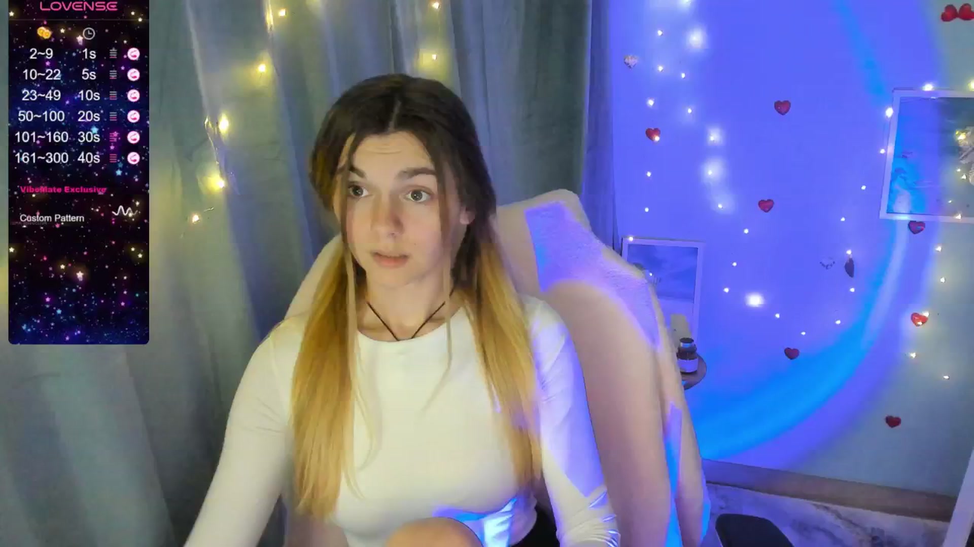 Gallery image thumbnail from Missi_More's myfreecams stream on, 05/19/2025, 10:23 image 15 of 20