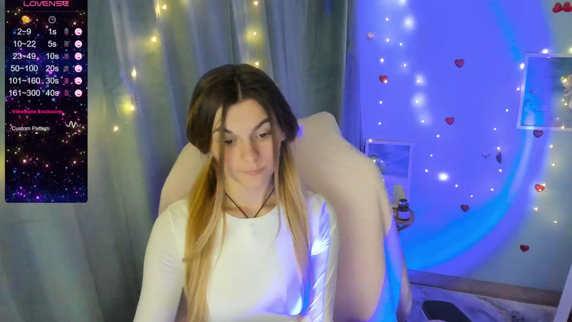 Gallery image thumbnail from Missi_More's myfreecams stream on, 05/19/2025, 10:23 image 19 of 20