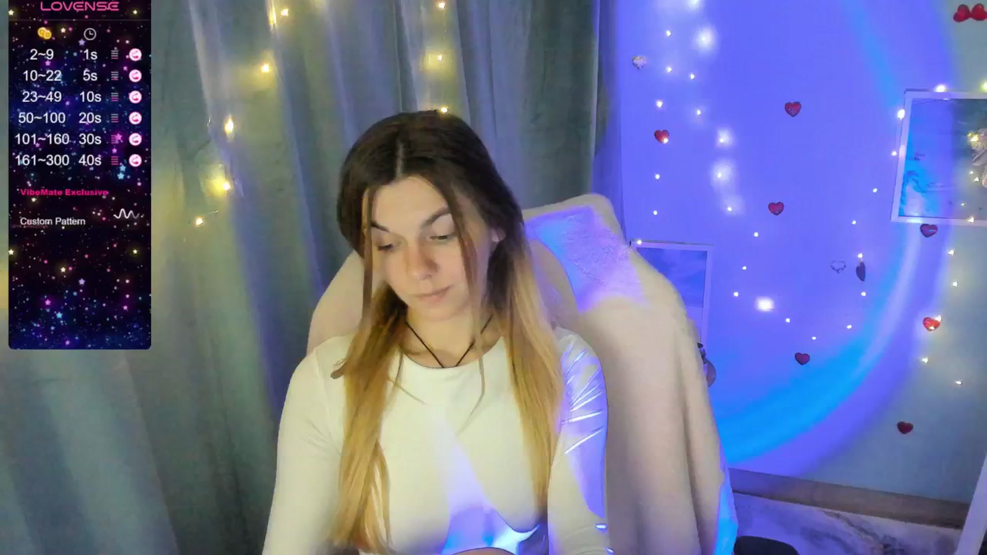 Gallery image thumbnail from Missi_More's myfreecams stream on, 05/19/2025, 10:23 image 18 of 20