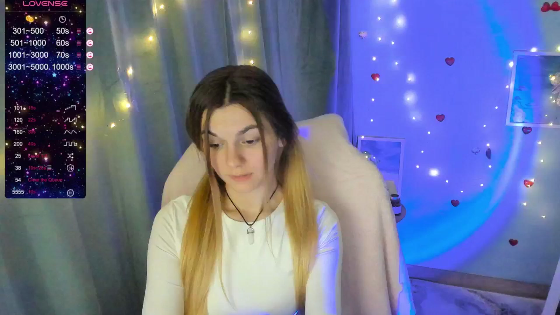 Gallery image thumbnail from Missi_More's myfreecams stream on, 05/19/2025, 10:23 image 4 of 20