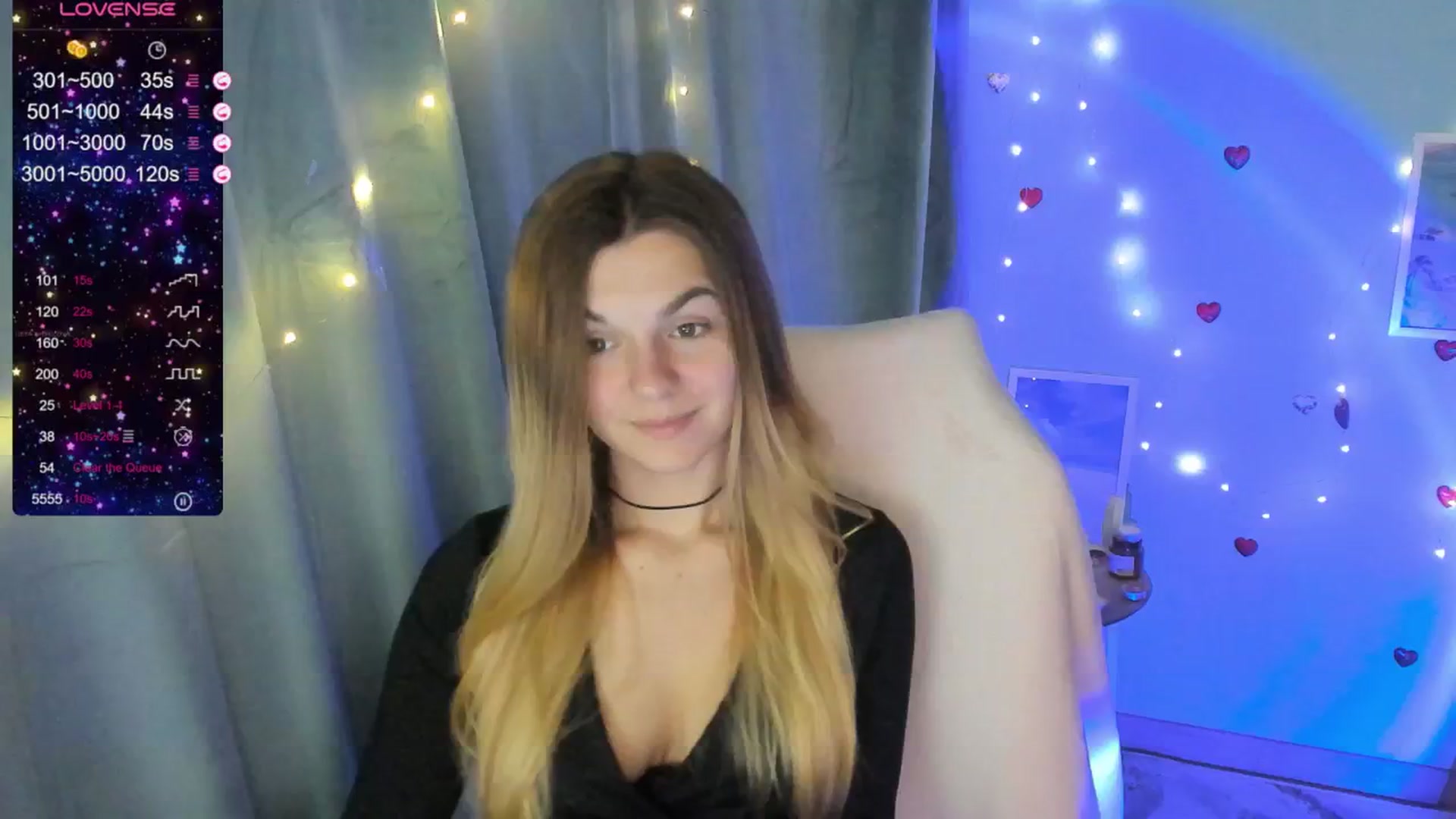 Gallery image thumbnail from Missi_More's myfreecams stream on, 05/25/2025, 10:22 image 18 of 20