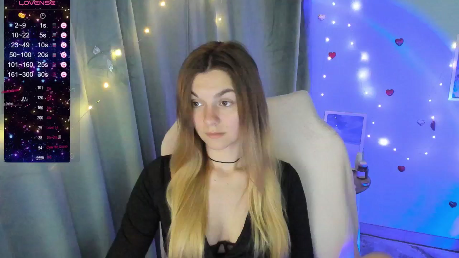 Gallery image thumbnail from Missi_More's myfreecams stream on, 05/25/2025, 13:00 image 1 of 20