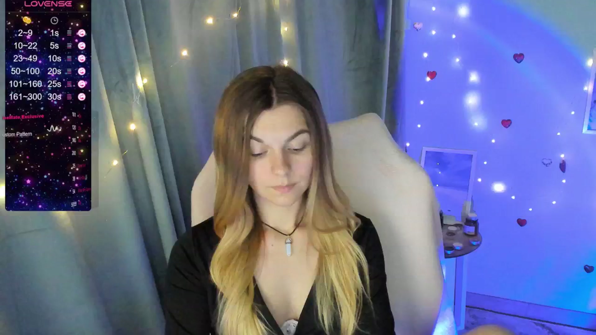 Gallery image thumbnail from Missi_More's myfreecams stream on, 05/25/2025, 15:31 image 10 of 20