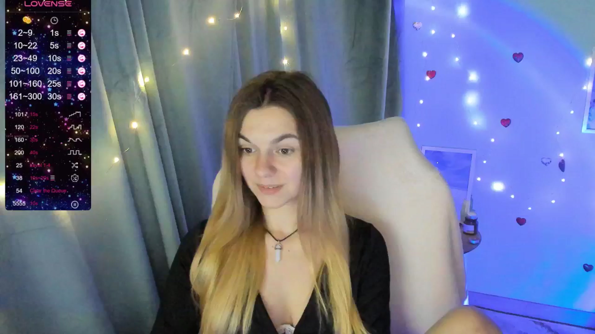 Gallery image thumbnail from Missi_More's myfreecams stream on, 05/25/2025, 15:31 image 6 of 20