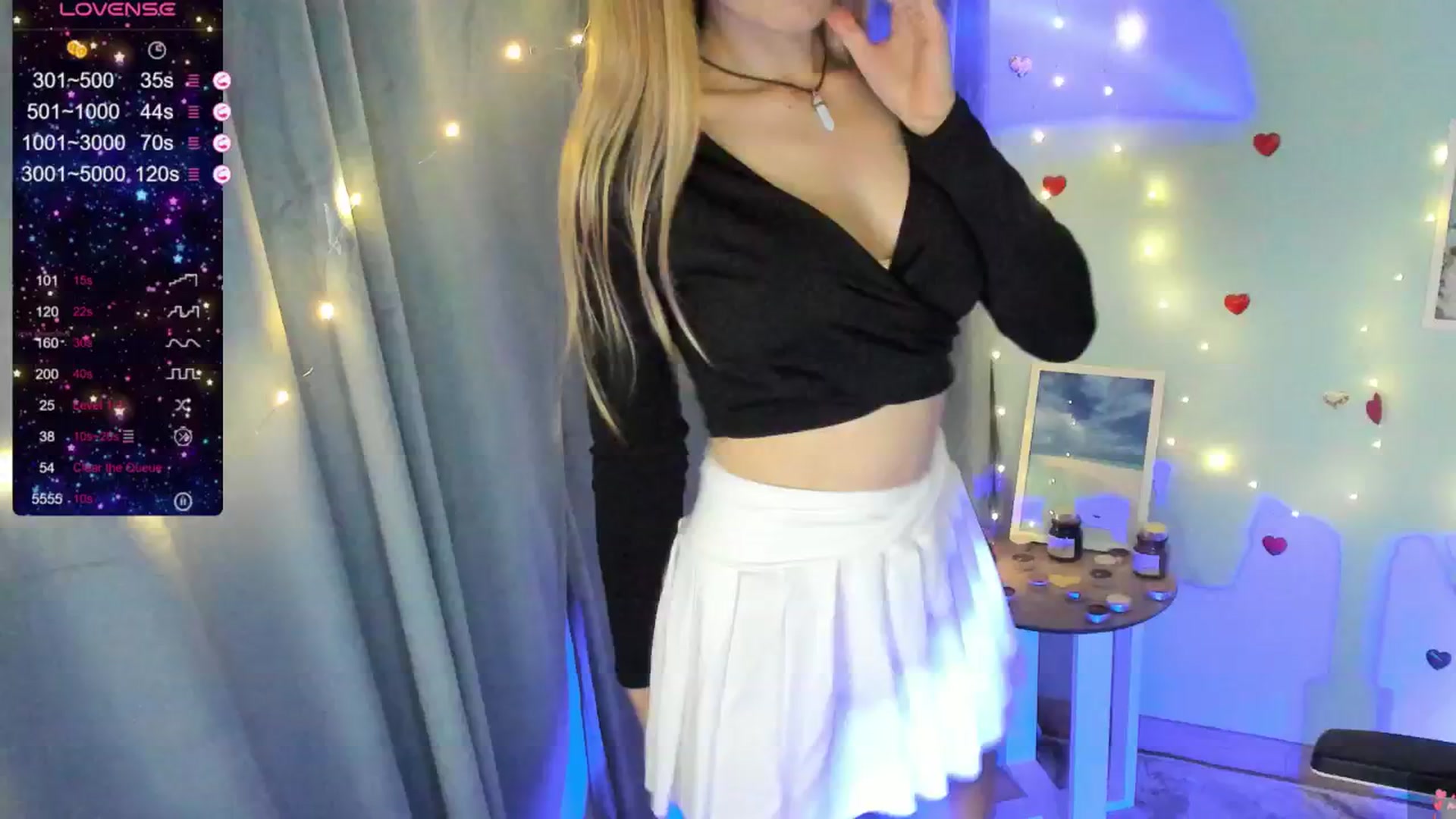 Gallery image thumbnail from Missi_More's myfreecams stream on, 05/25/2025, 15:31 image 12 of 20